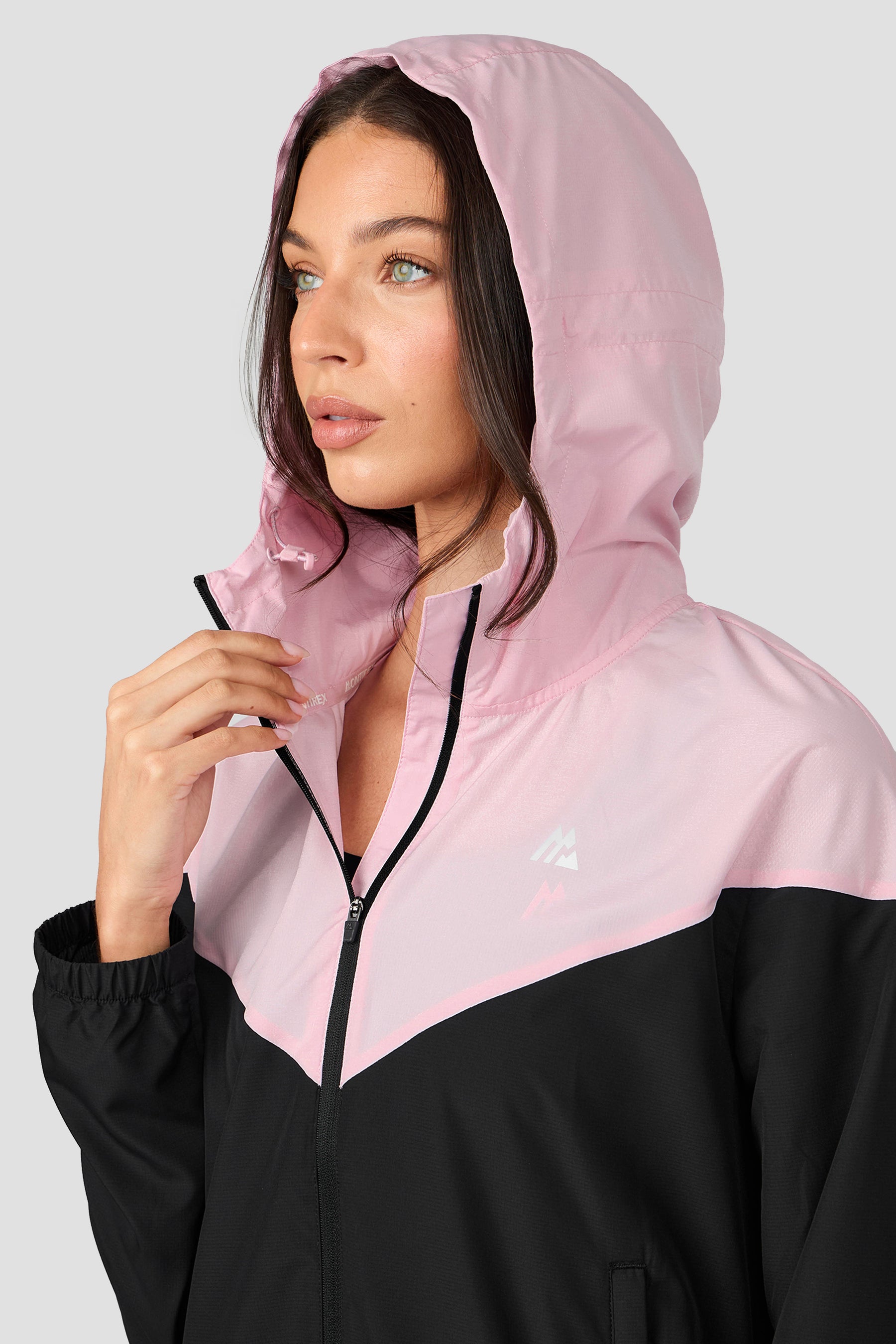 Move Windbreaker - Light Pink/Black
