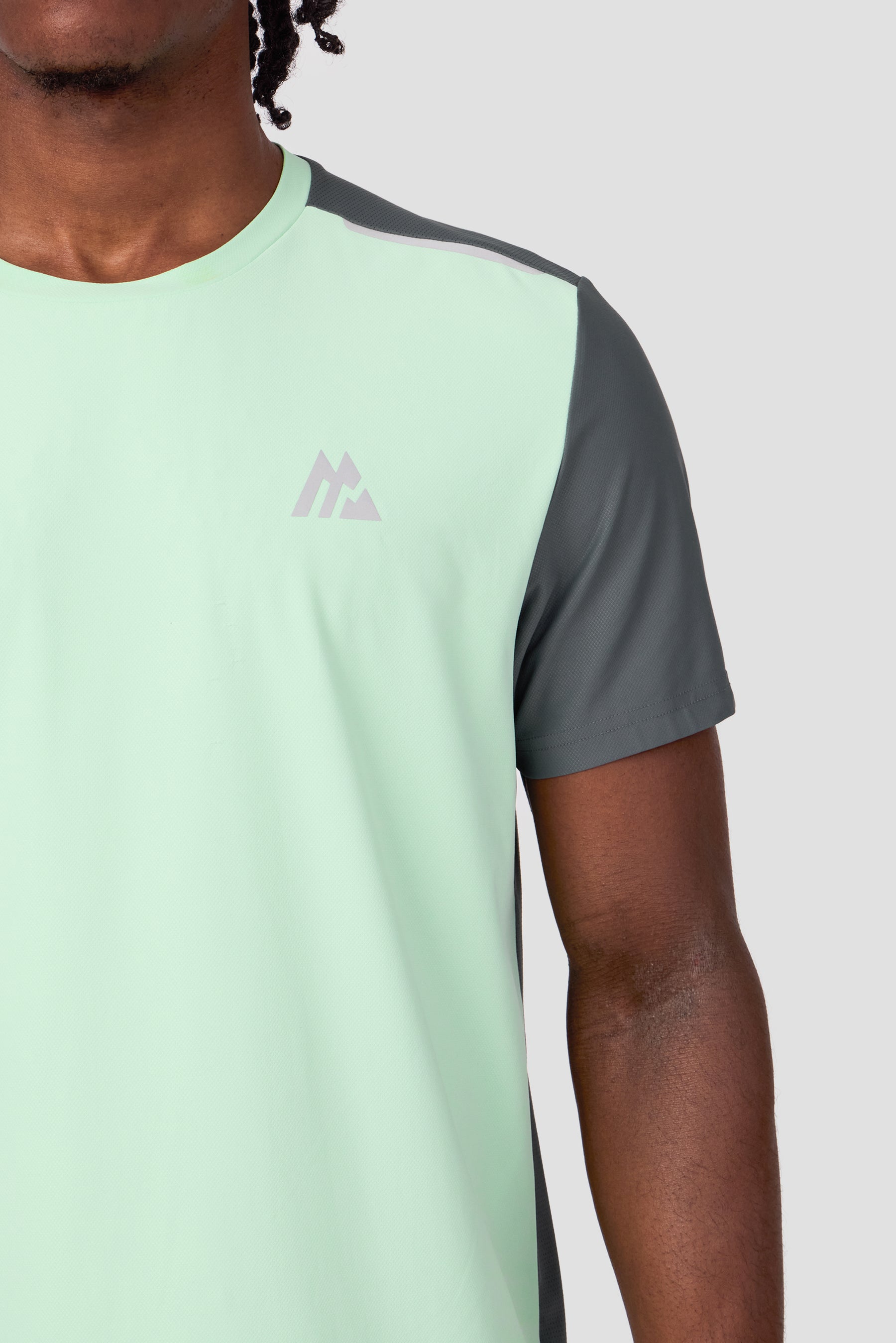 Charge 2.0 T-Shirt - Sea Foam/Slate Grey