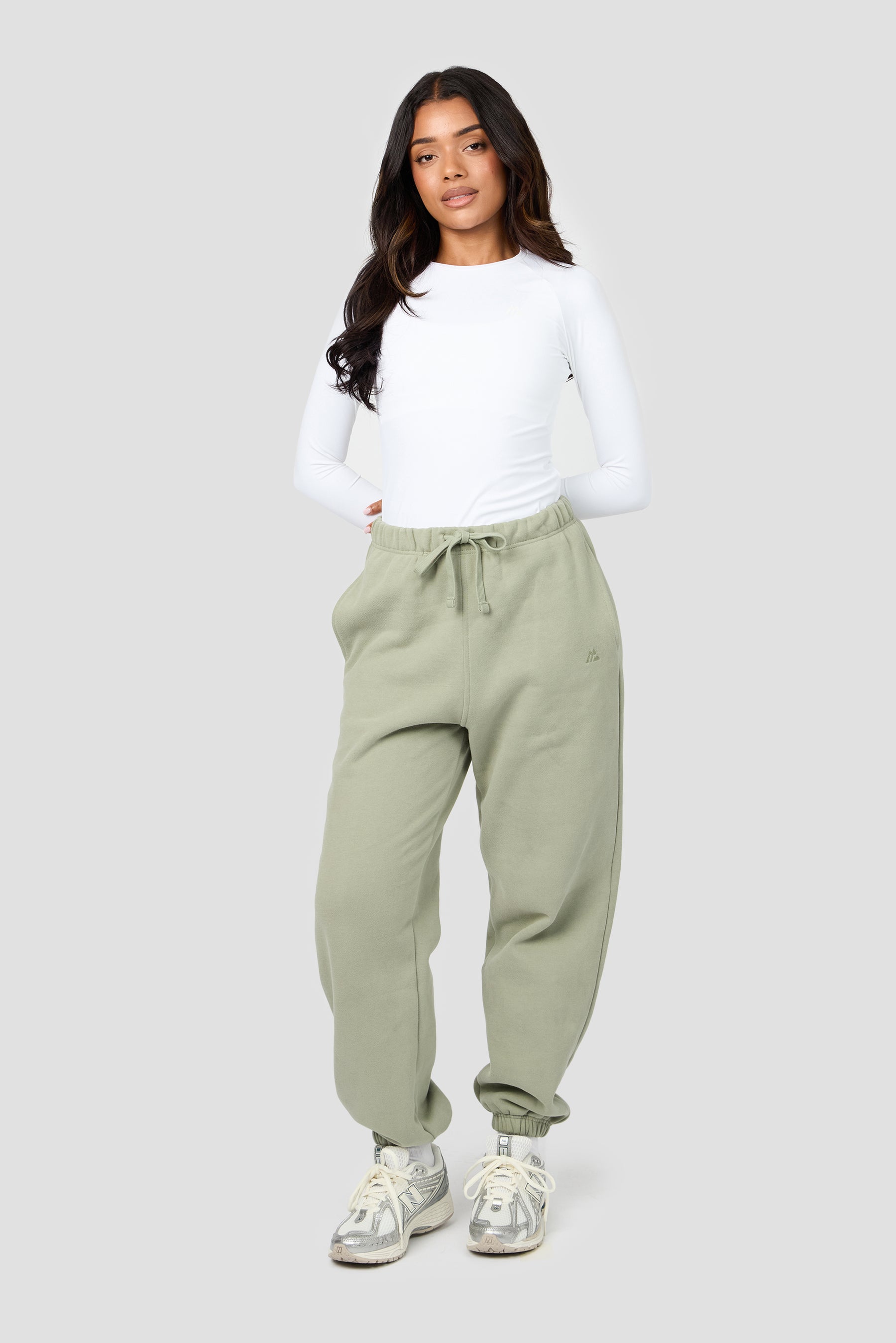 Form Fleece Jogger - Herb