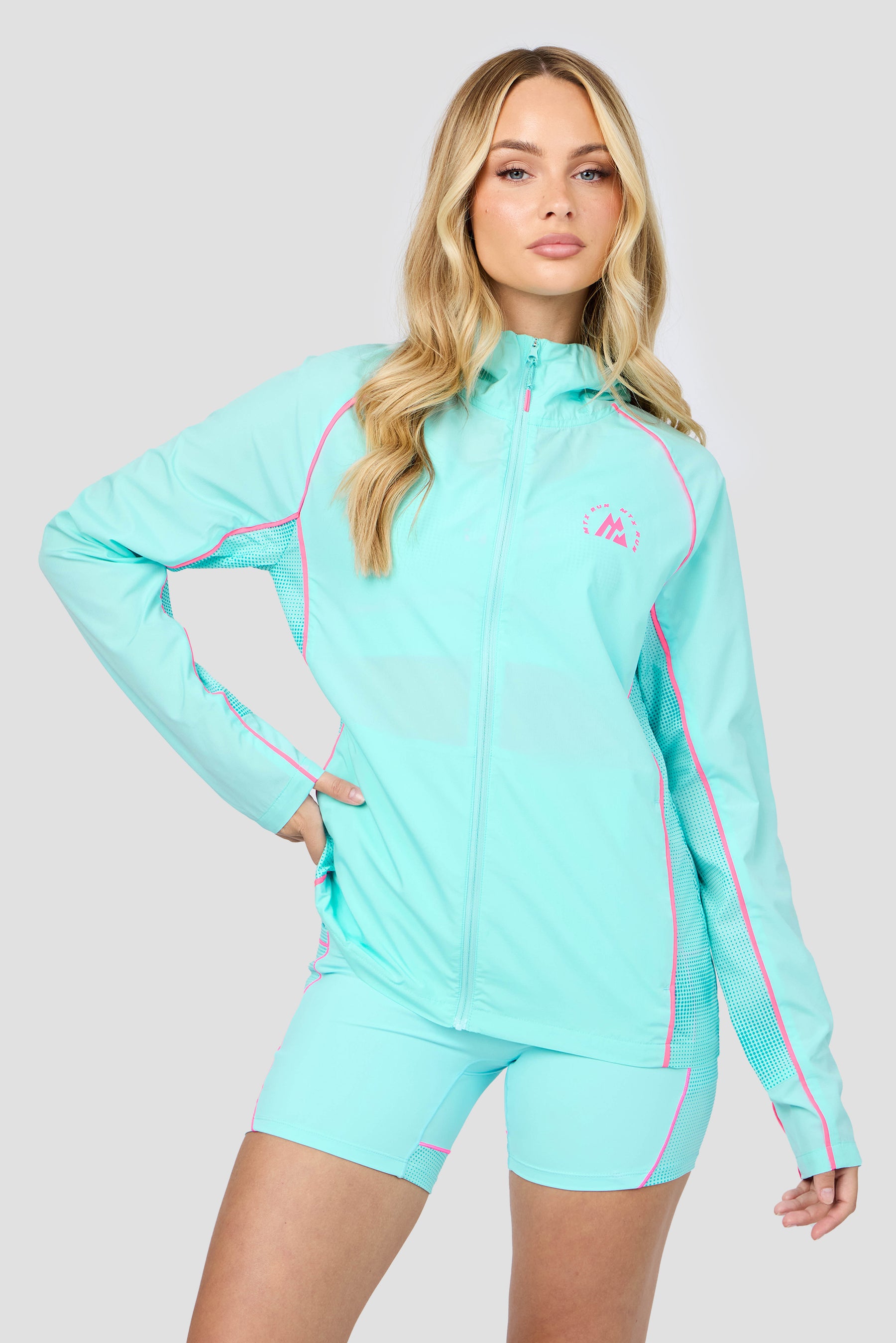 MTX Run Celsius Windbreaker - Arctic Blue