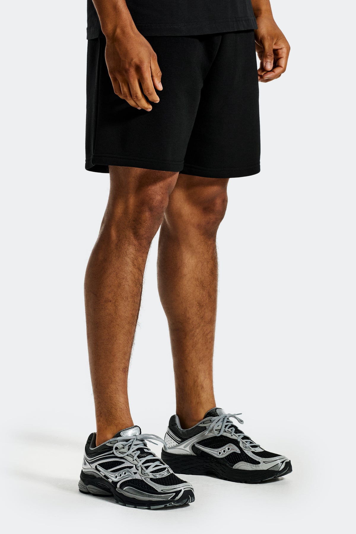 Essential Fleece Short - Black