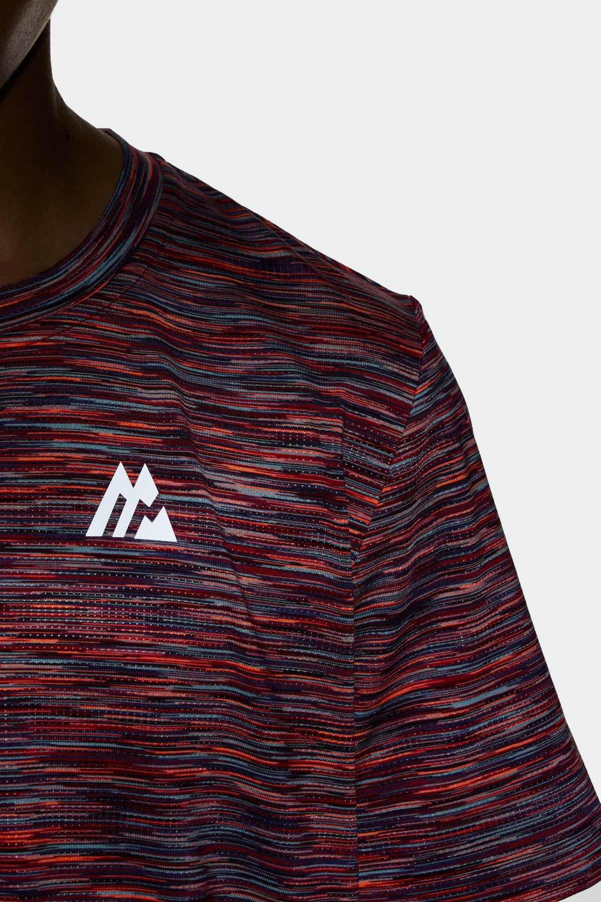 Reflective detailing.