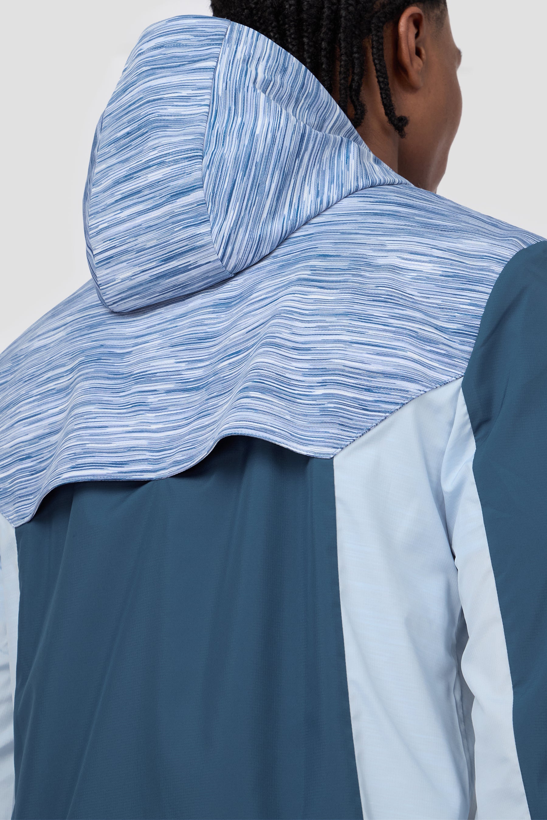 Trail Windbreaker - Blue/Light Blue Multi