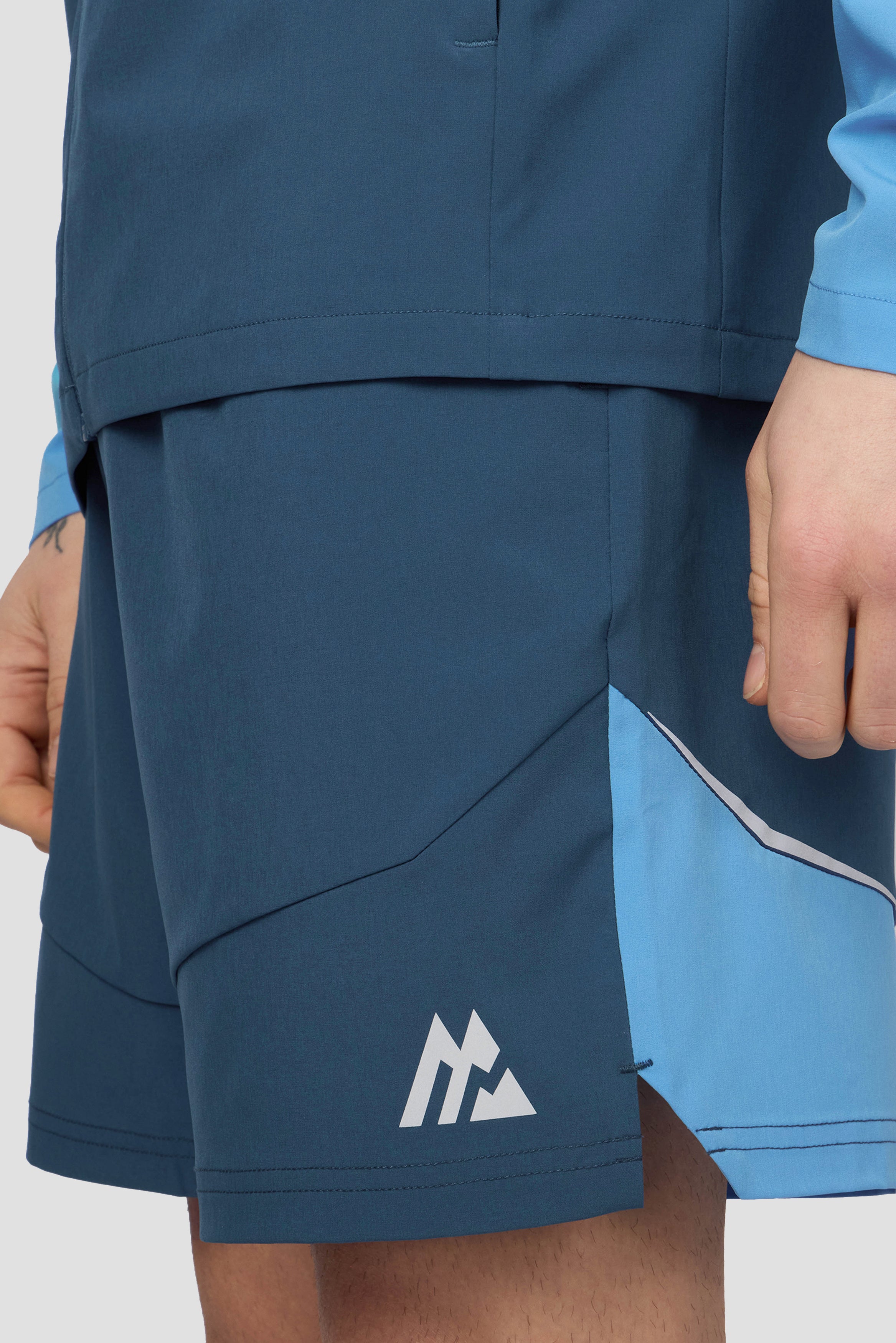 Swift Short - Naval/Bondi | Montirex Gymwear & Sportswear
