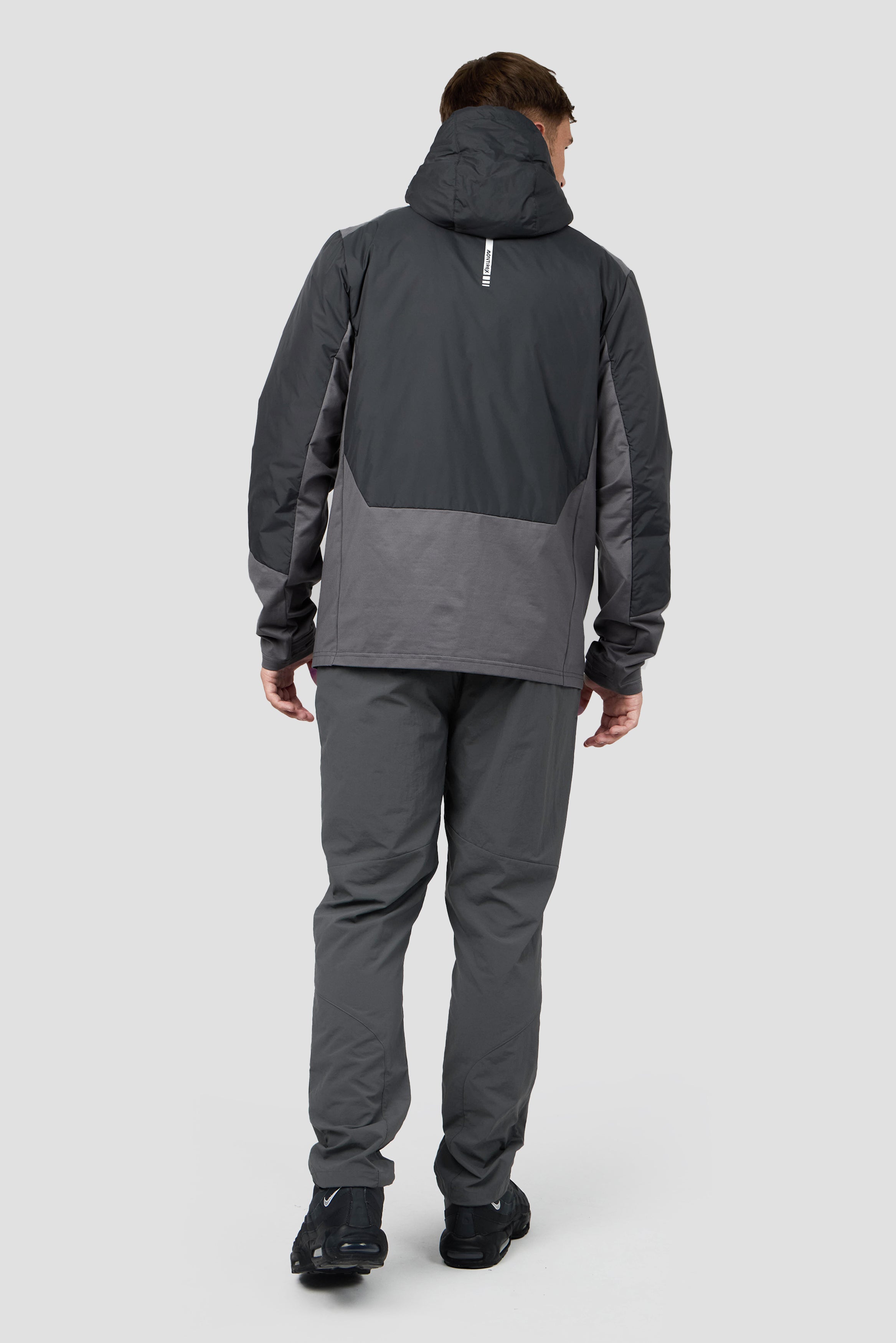 Isotope Jacket Asphalt Grey | Montirex Sportswear & Gymwear