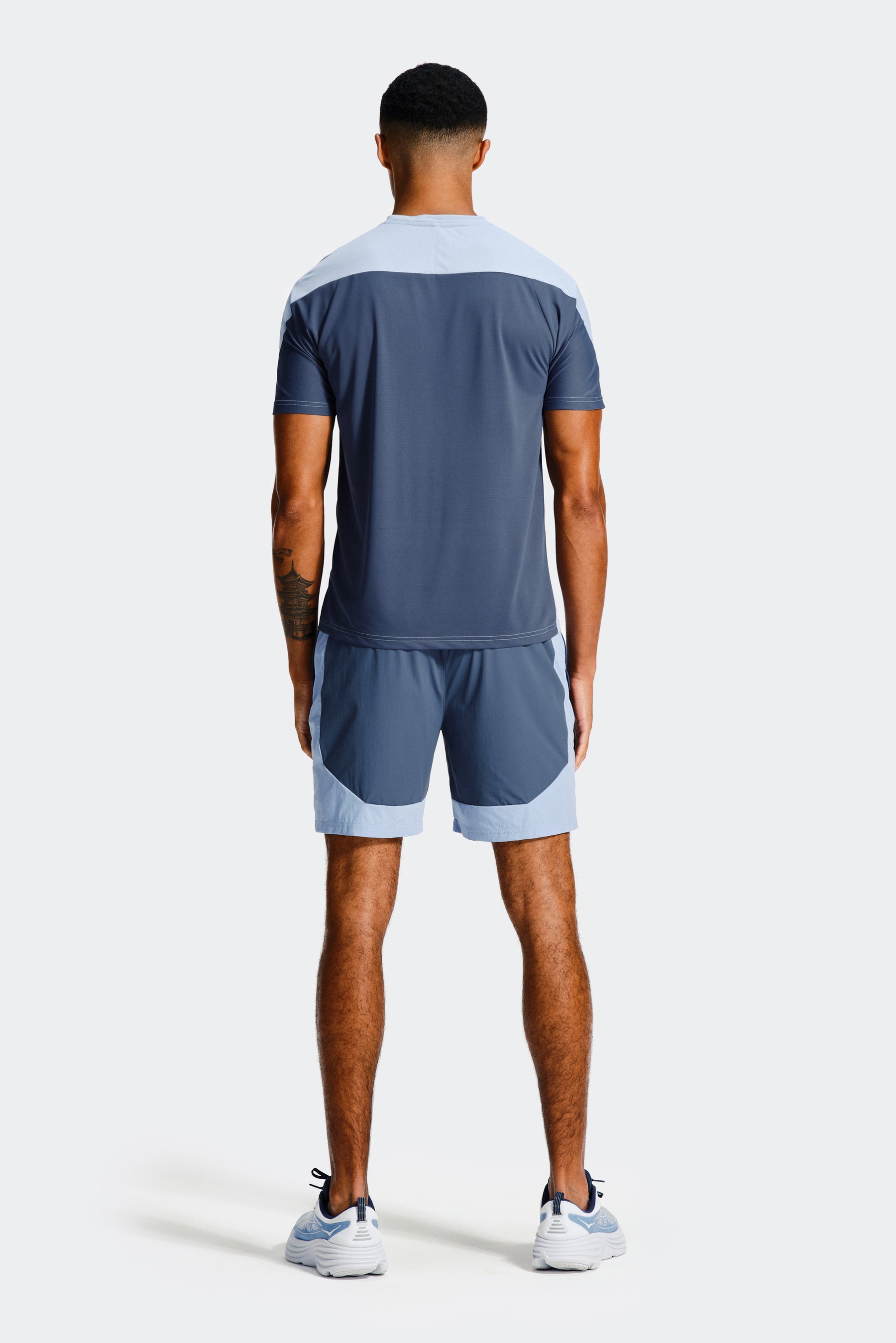 Syntra Short - Greyed Indigo/Cloudy Blue