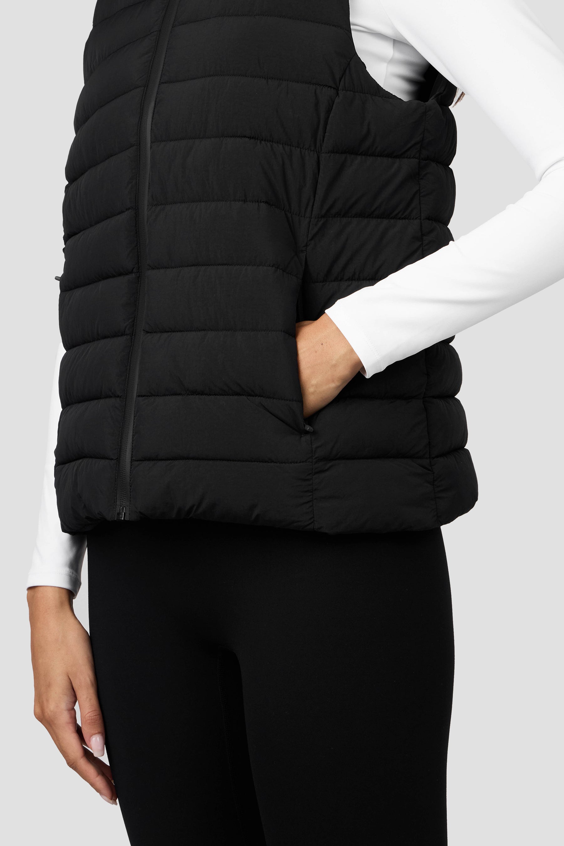 Cirque Fit Vest - Black