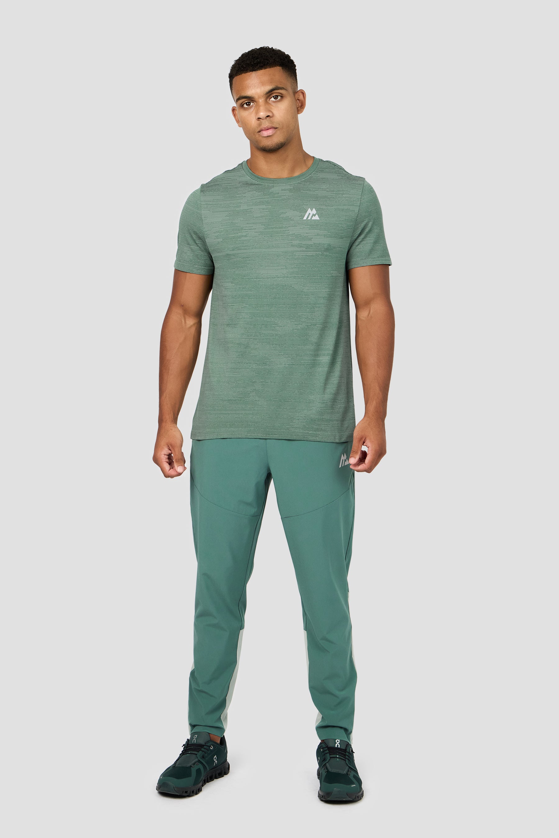 Glitch Seamless T-Shirt - Dolphin/Feather