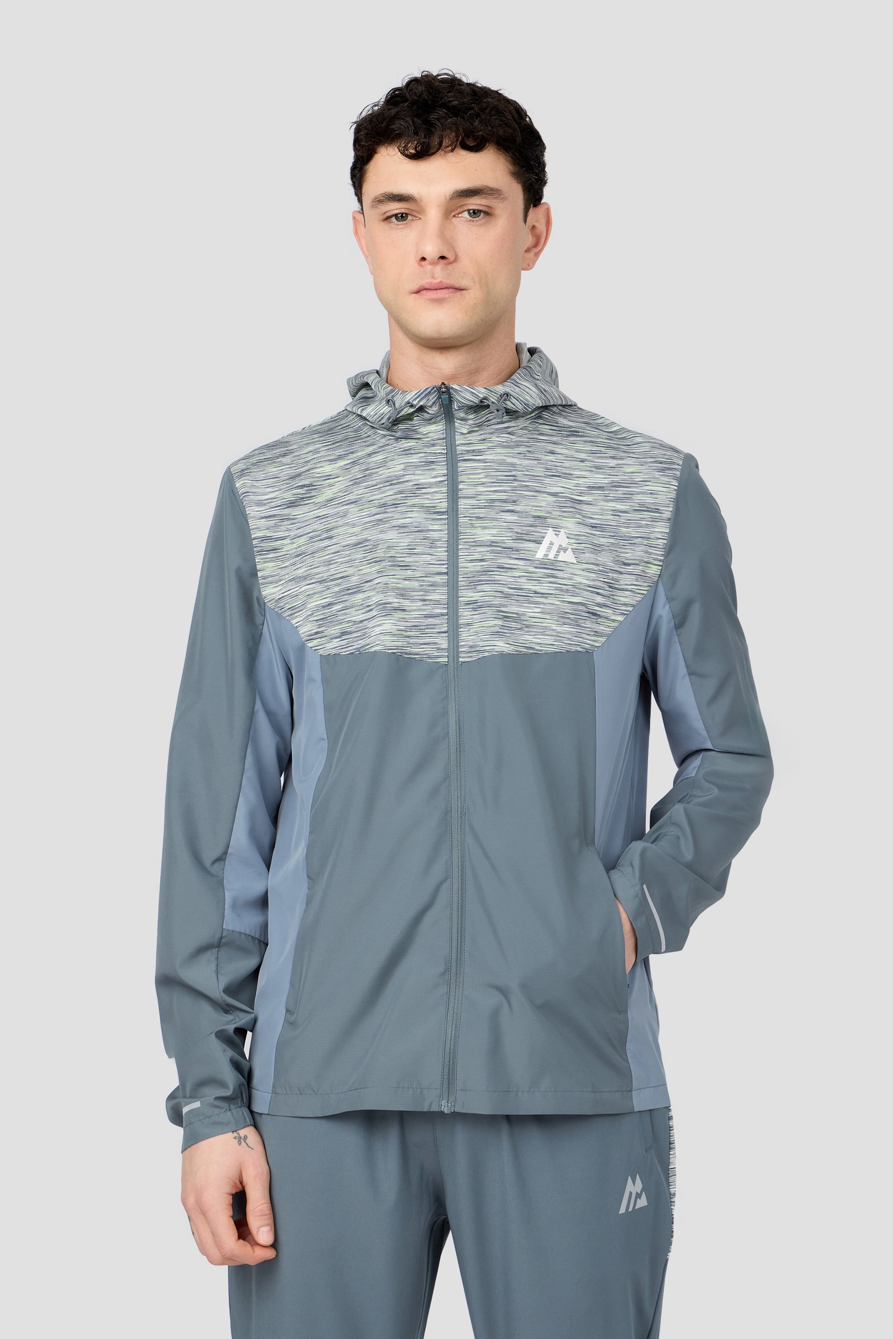 Trail Windbreaker - Grey/Green/White
