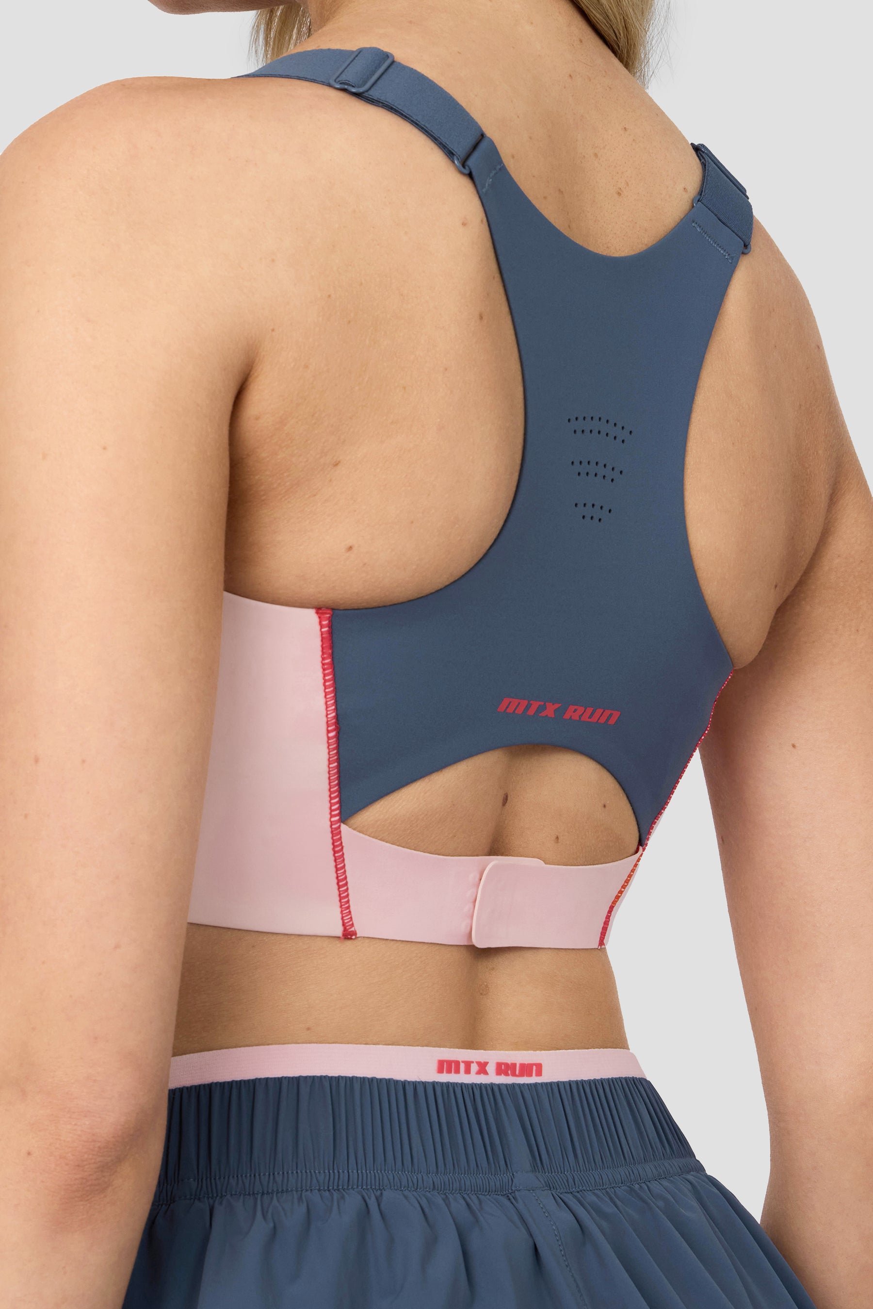 MTX Run Switch Bra - Greyed Indigo/Light Pink