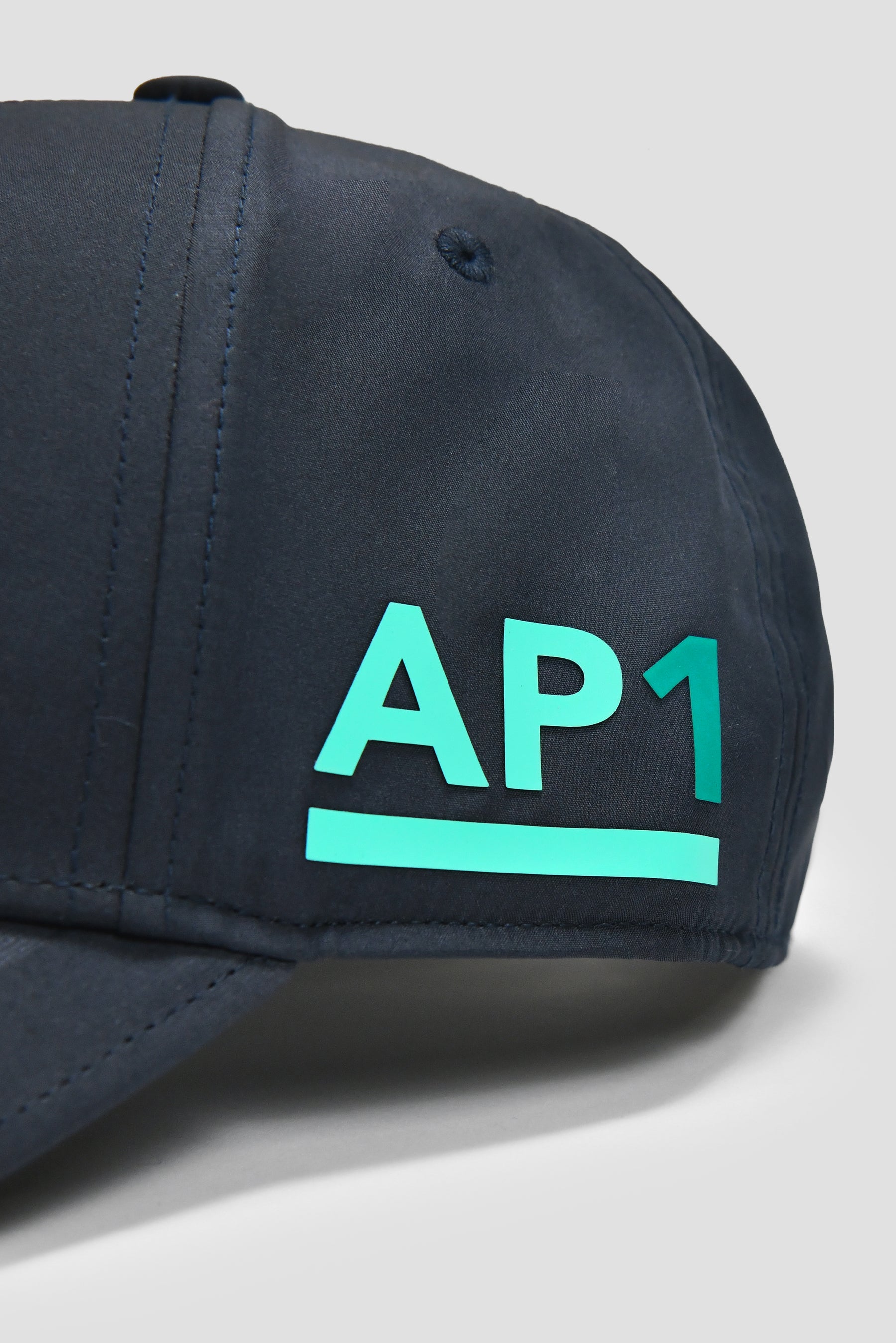 AP1 Tech Cap - Midnight Blue/Mountain Meadow/Deep Sea