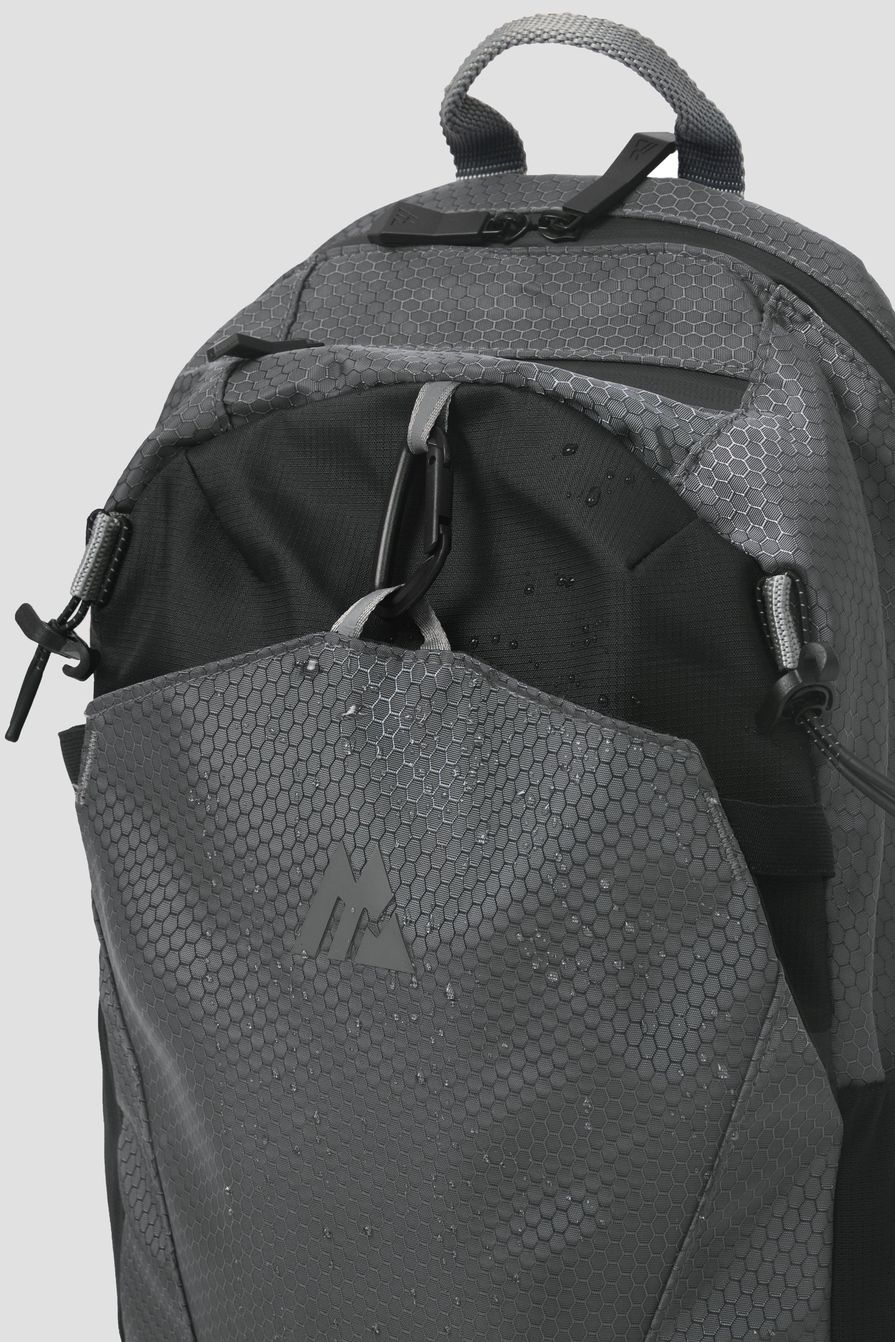 Apex 2.0 25L Backpack - Asphalt/Cement Grey/Platinum Grey