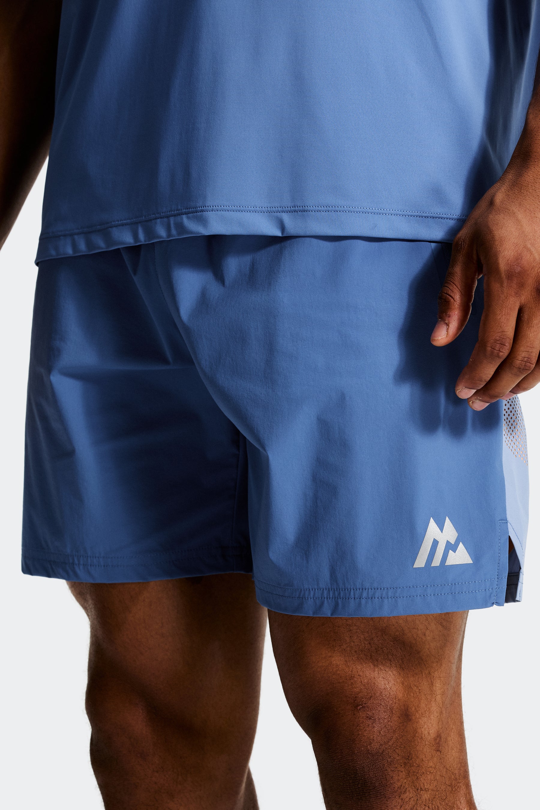 Endurance Short - Charcoal Blue
