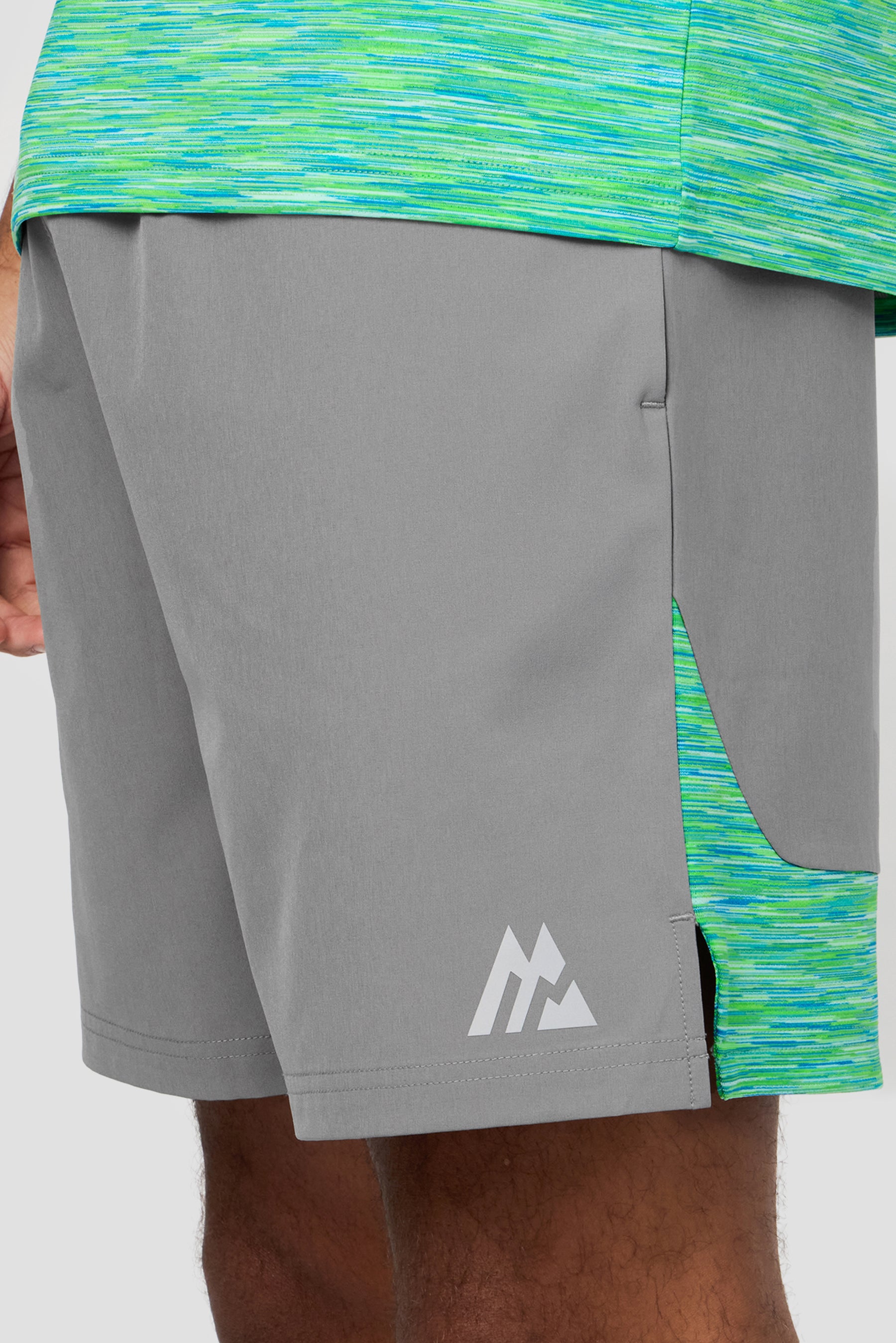 Trail Panel Short - Grey/Blue/Green Multi