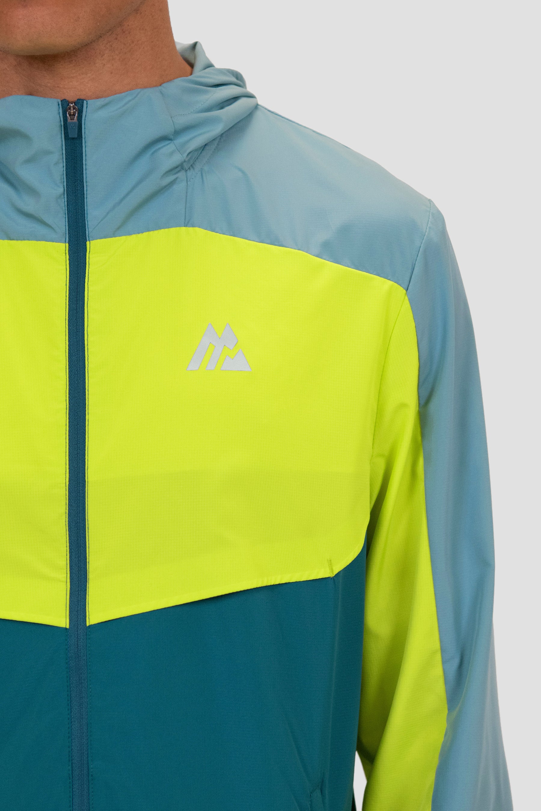 Breeze Windbreaker - Dry Smoke/Electric Lime/Acropora