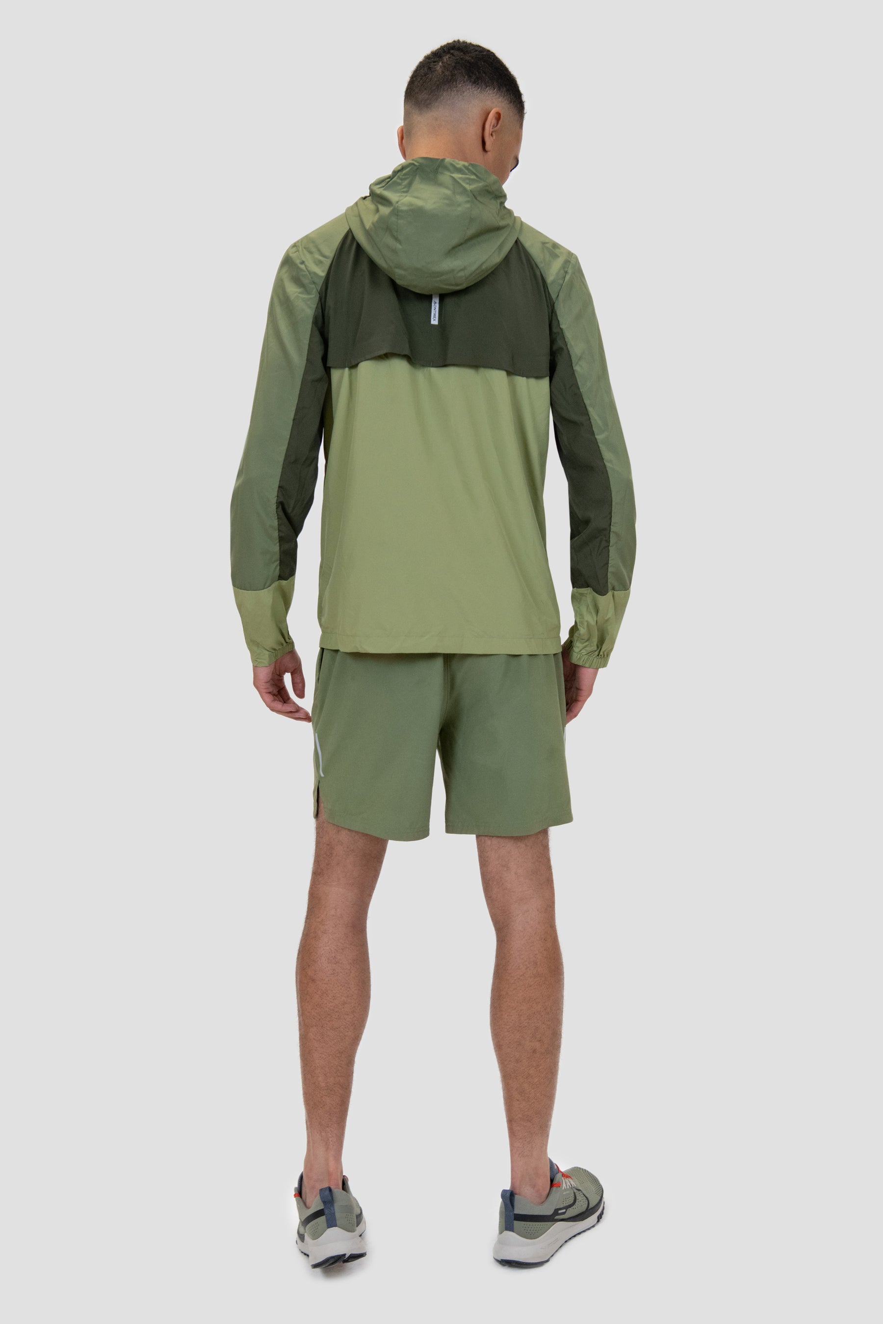 Men's Breeze Windbreaker - Orchard/Elm/Eden