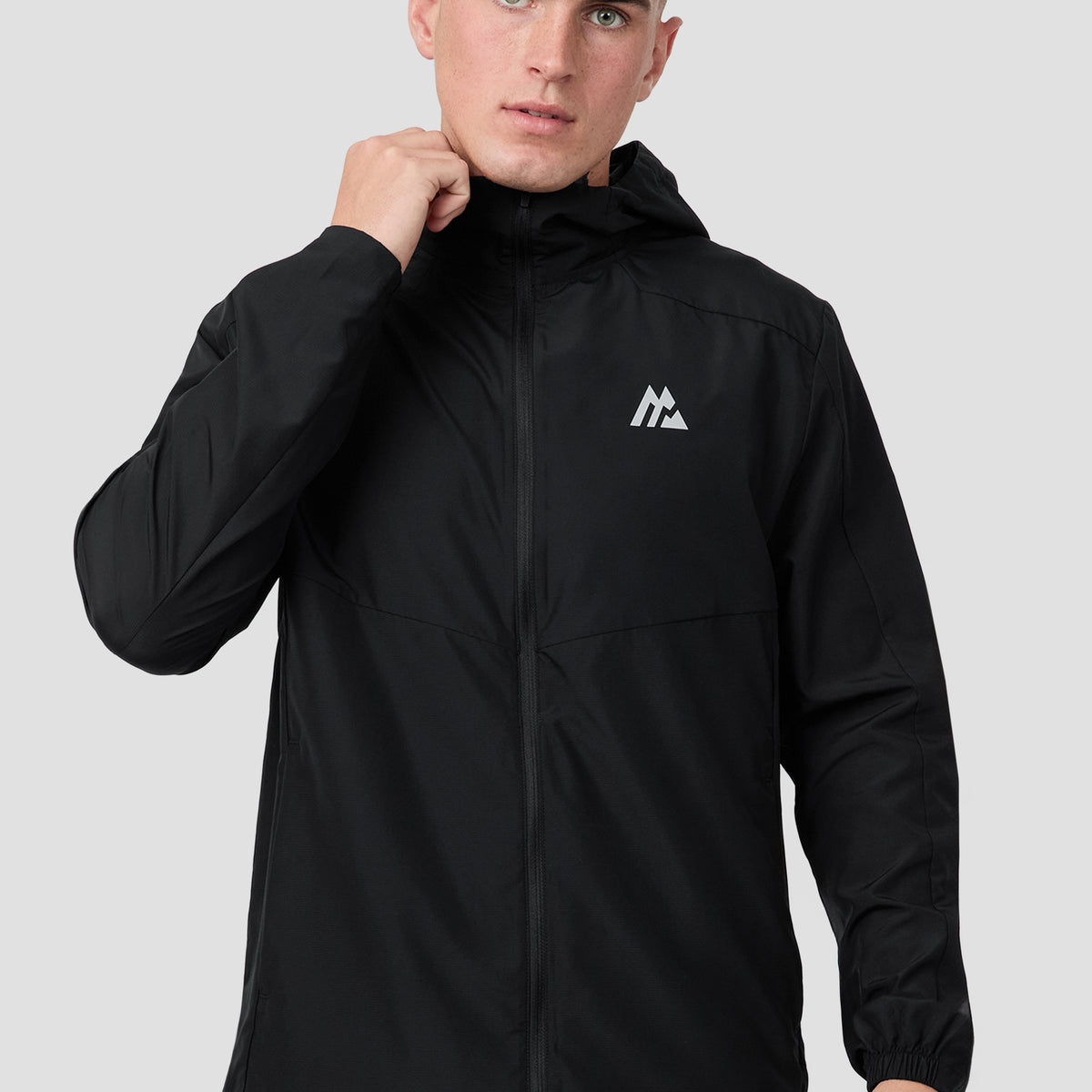 Breeze 3.0 Windbreaker Black | Montirex Sportswear Gymwear