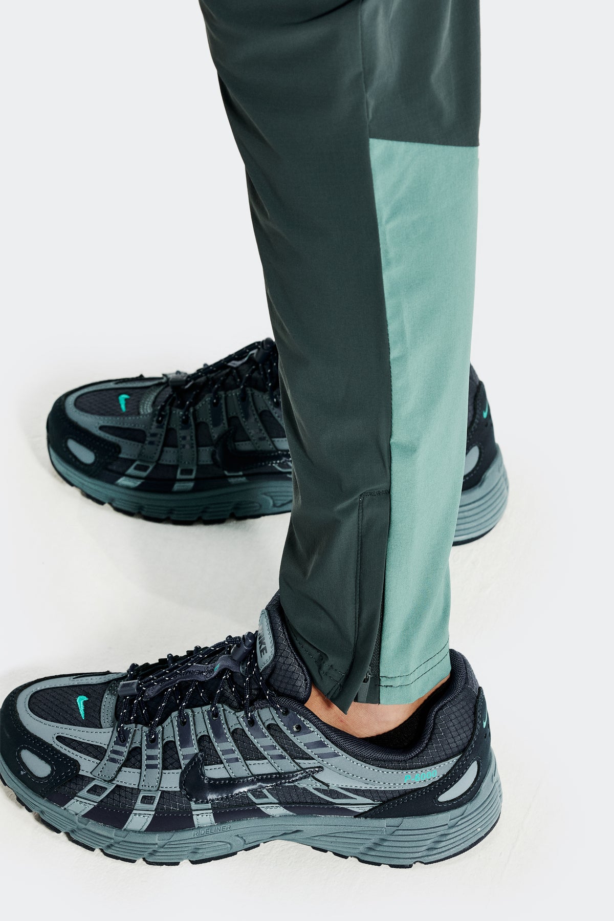 Boys Source Pant - Charcoal Green/Mineral Green