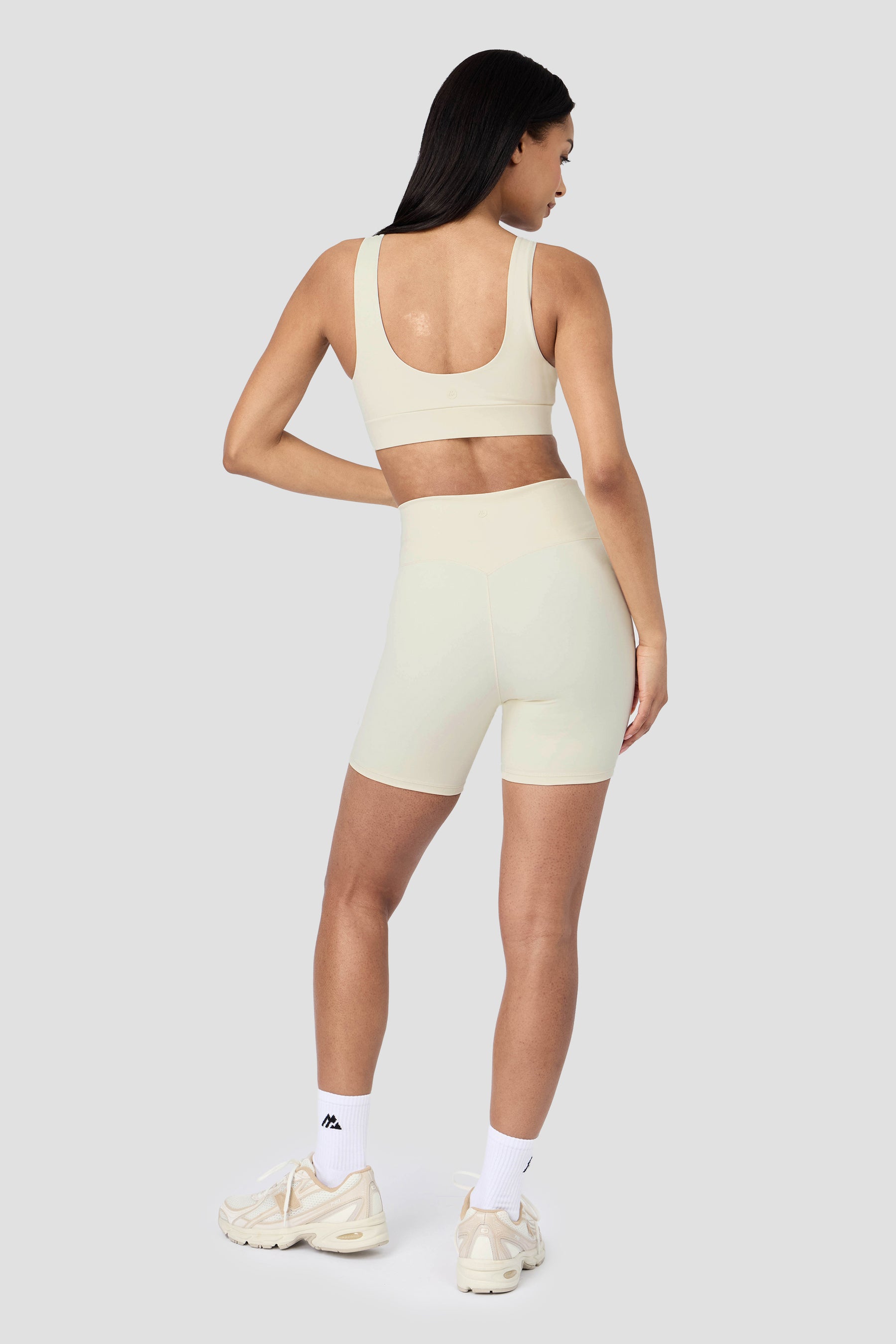 Powder Short - Vanilla Foam
