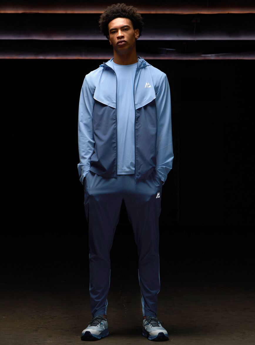 nike tracksuit mens outlet