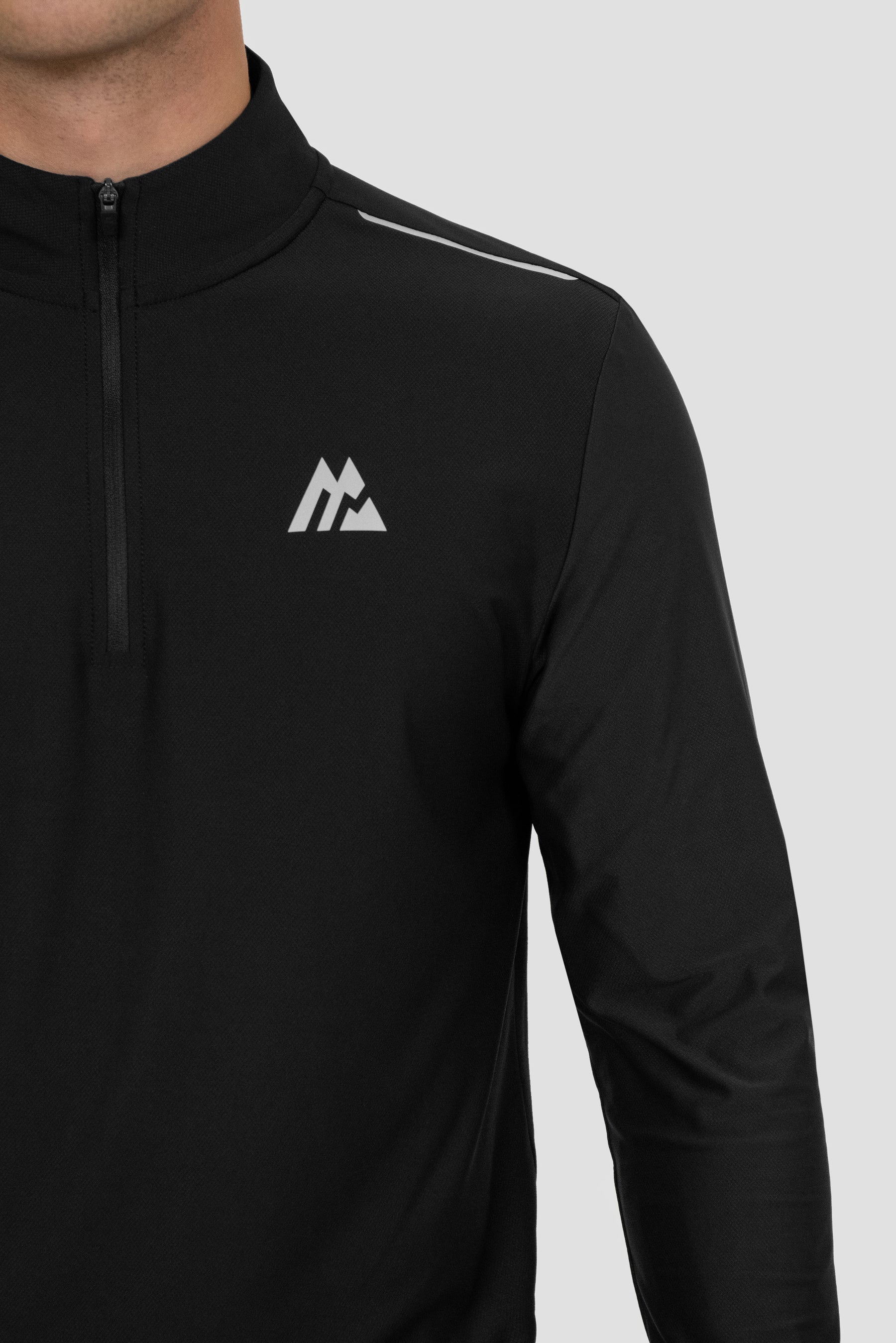 Men's Charge 1/4 Zip - Black