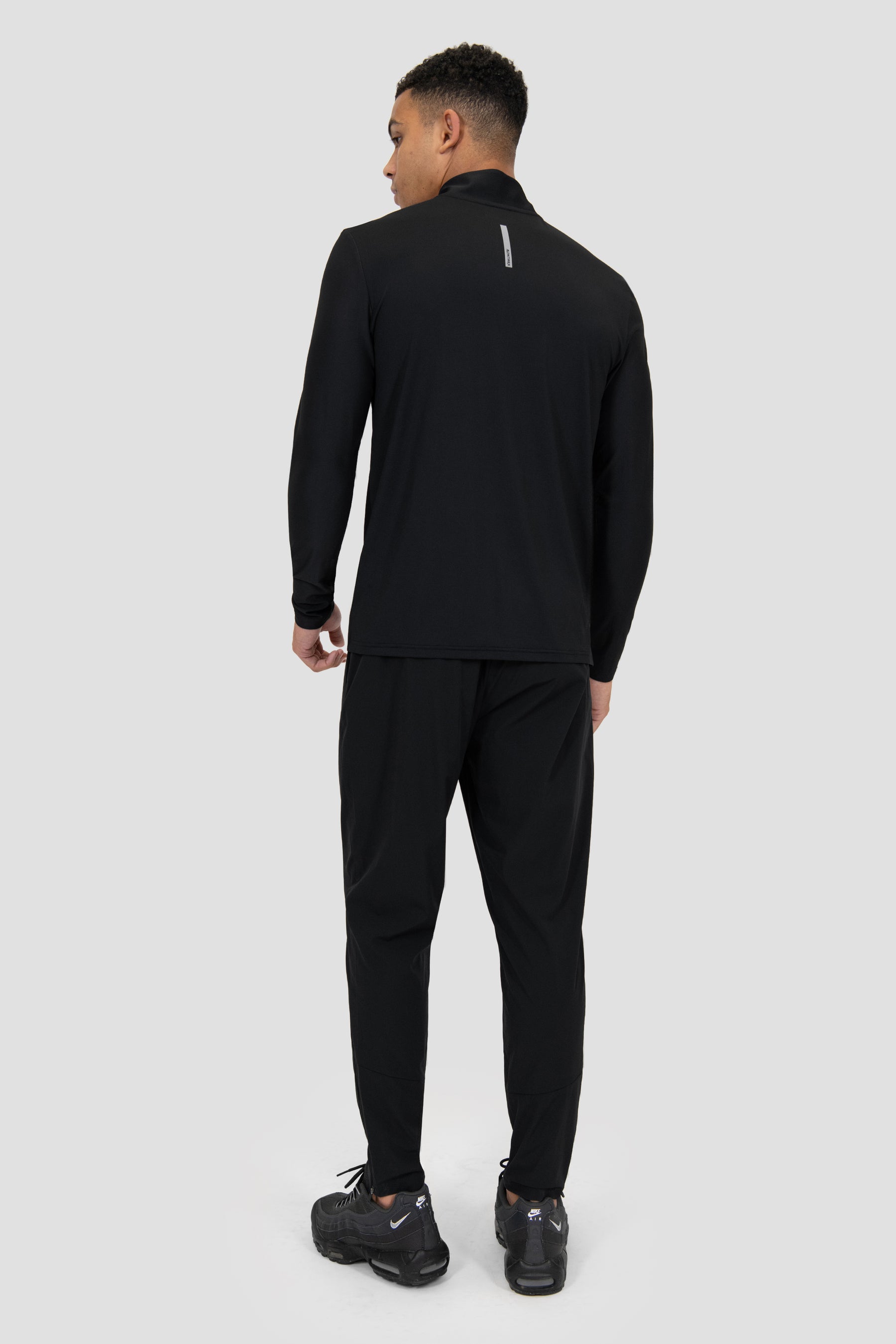 Charge 2.0 1/4 Zip - Black