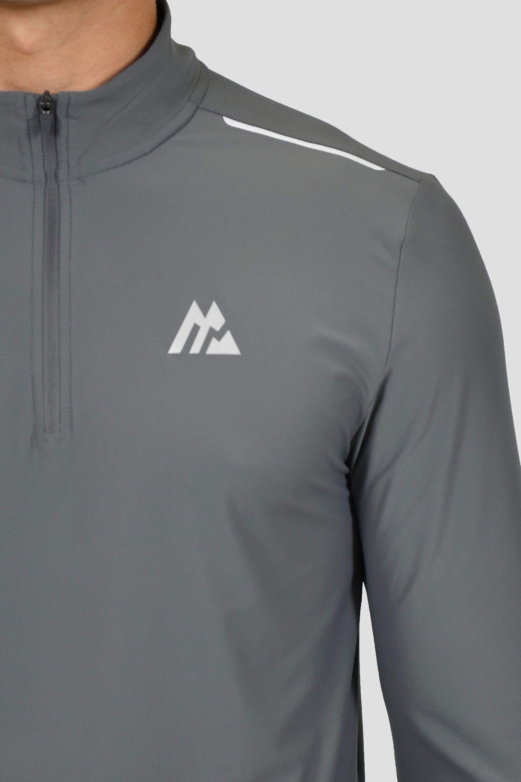 Men's Charge 1/4 Zip - Cement Grey