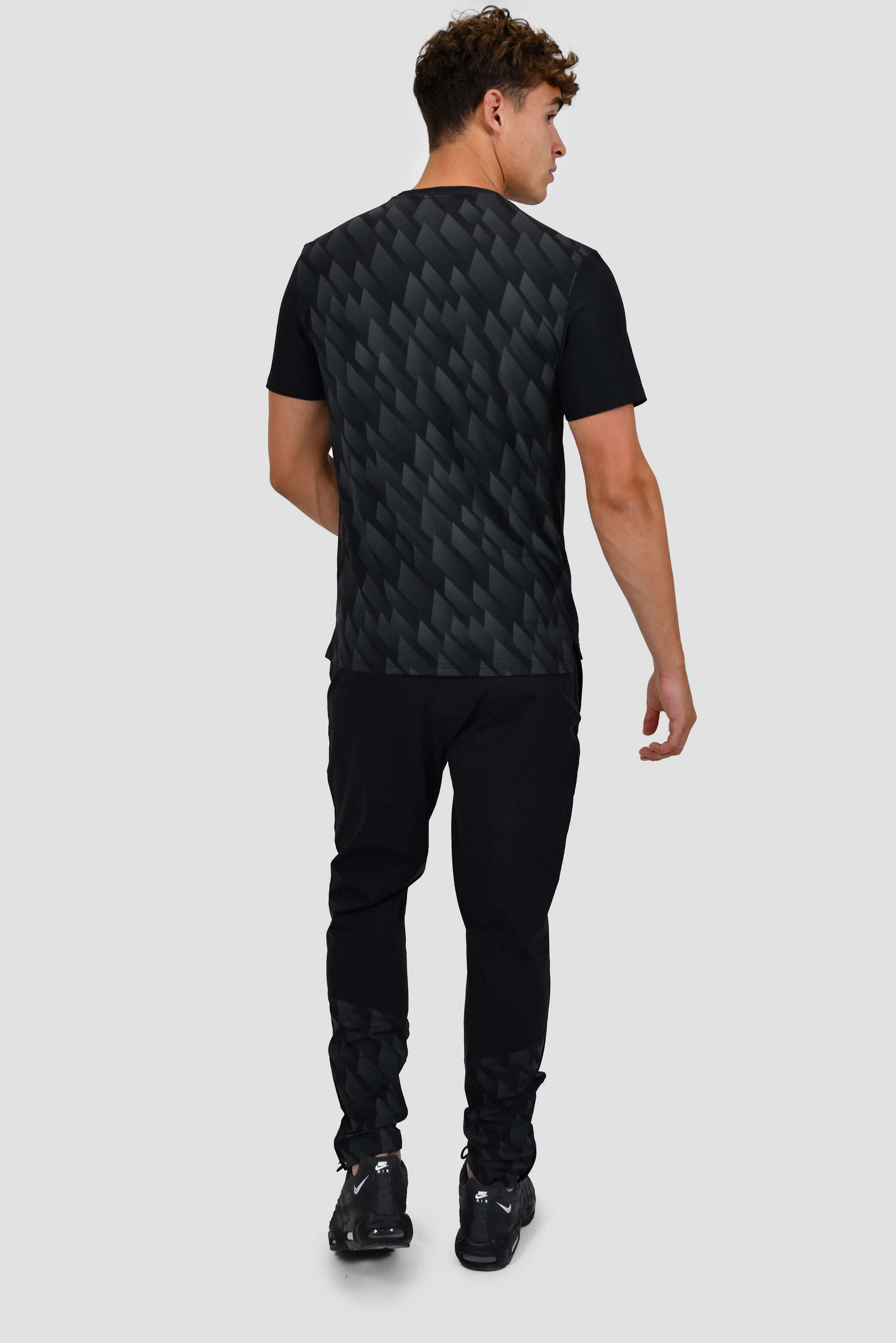 Men's Charge Print T-Shirt - Black/Asphalt