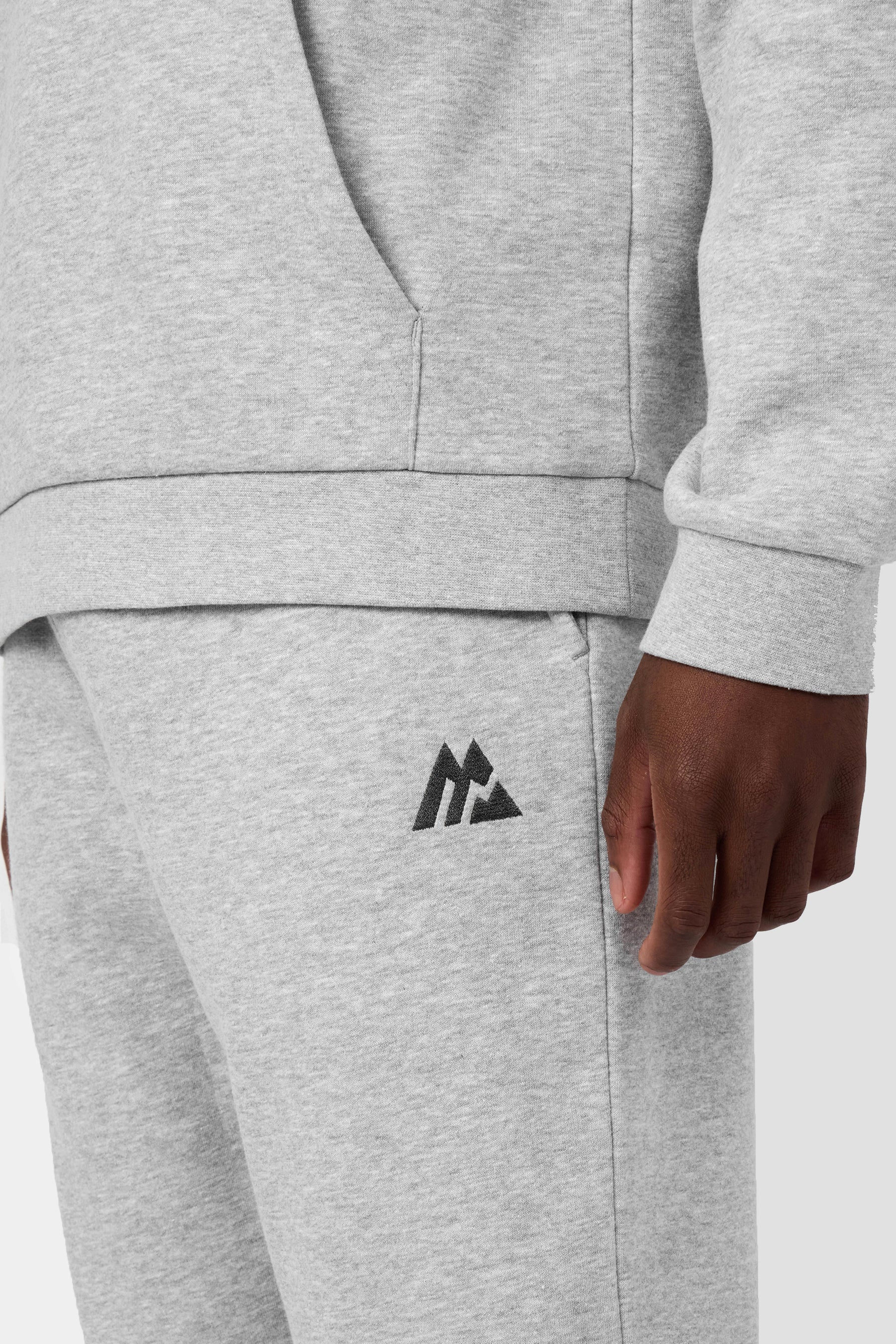 Essential Jogger - Cement Grey