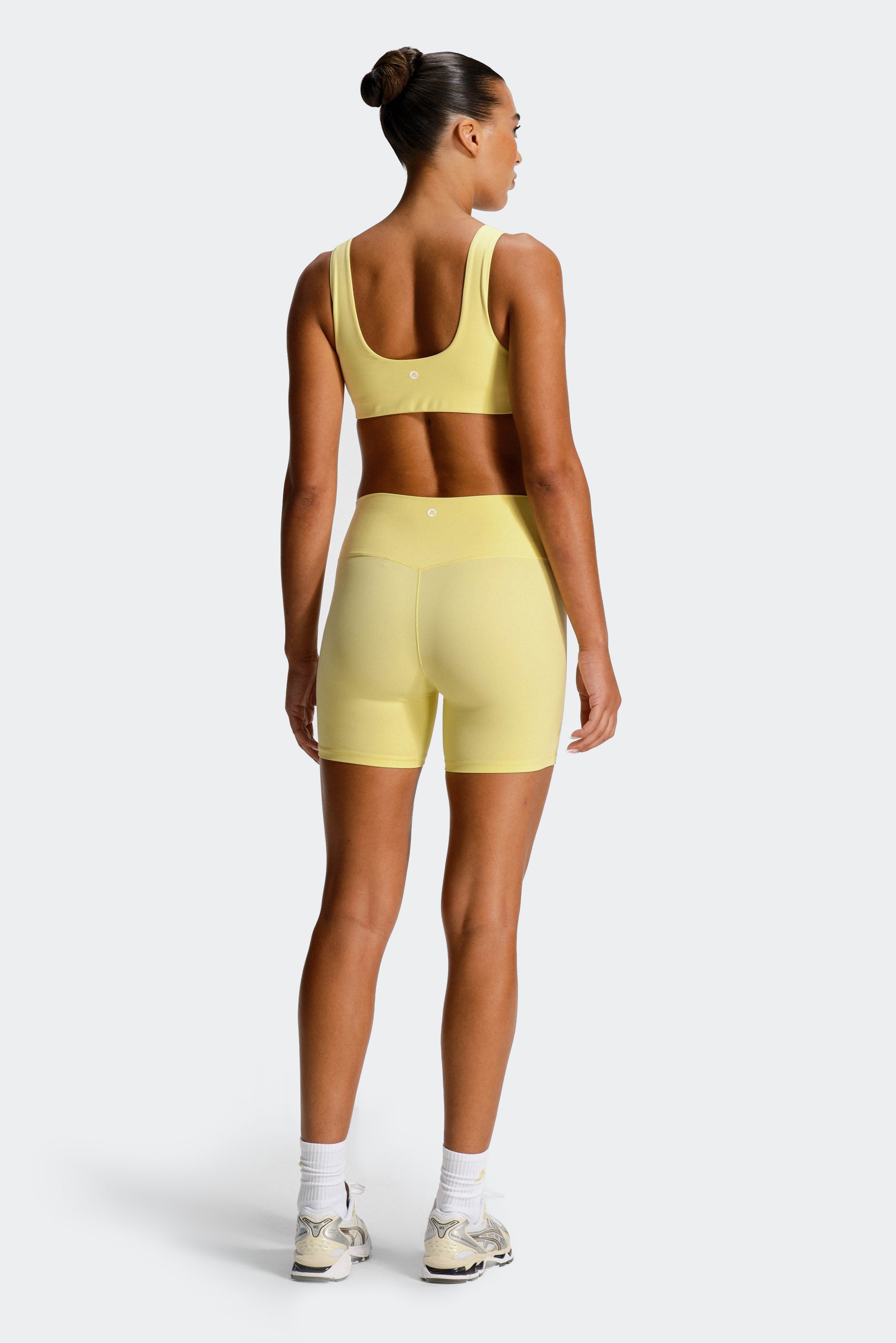 Form Booty Short - Lemon