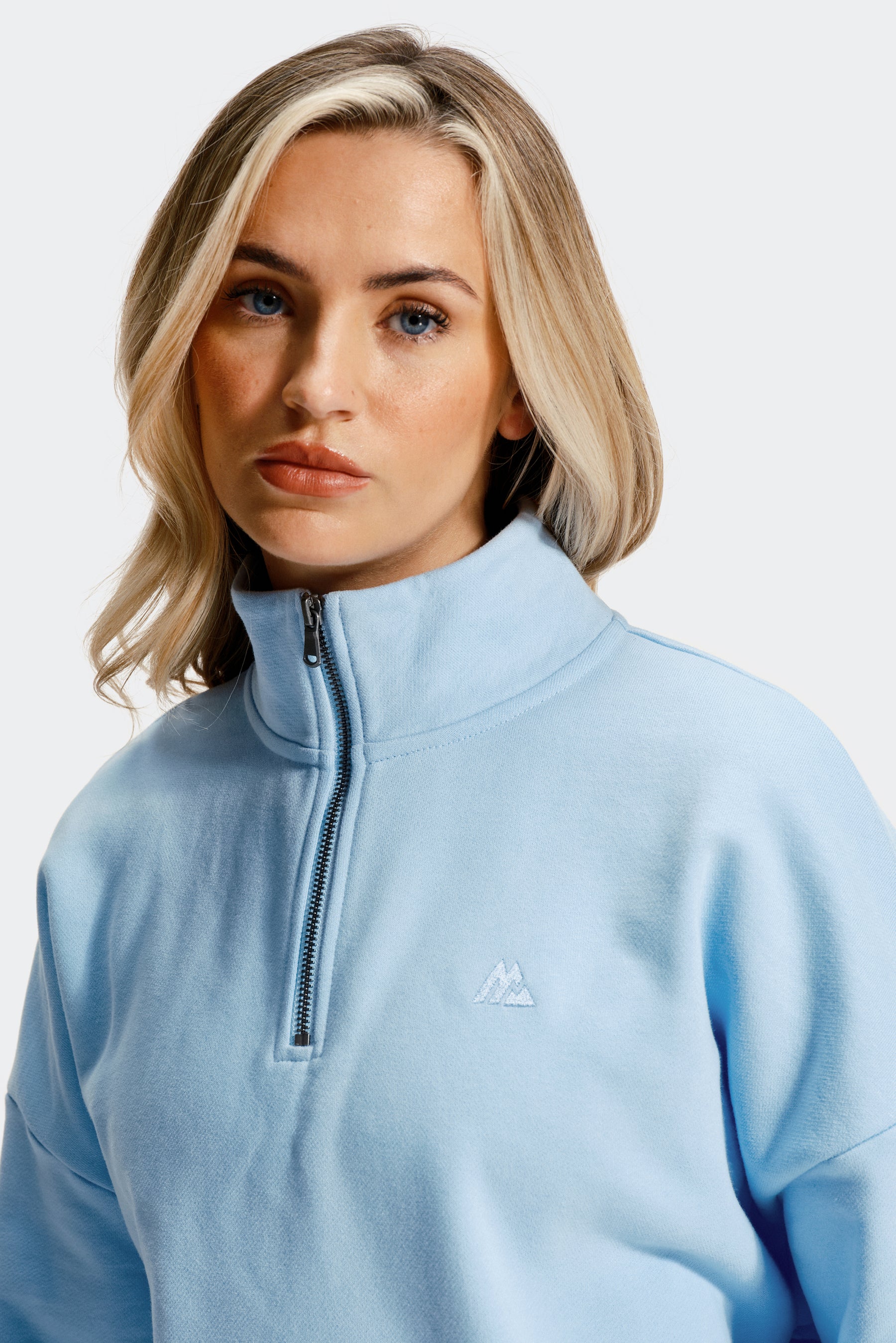 Form 1/4 Zip - Blissful Blue