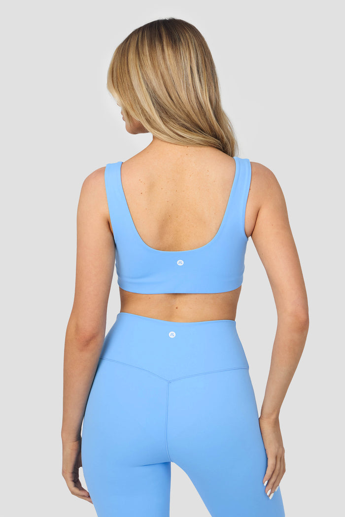 Form Sports Bra - Powder Blue