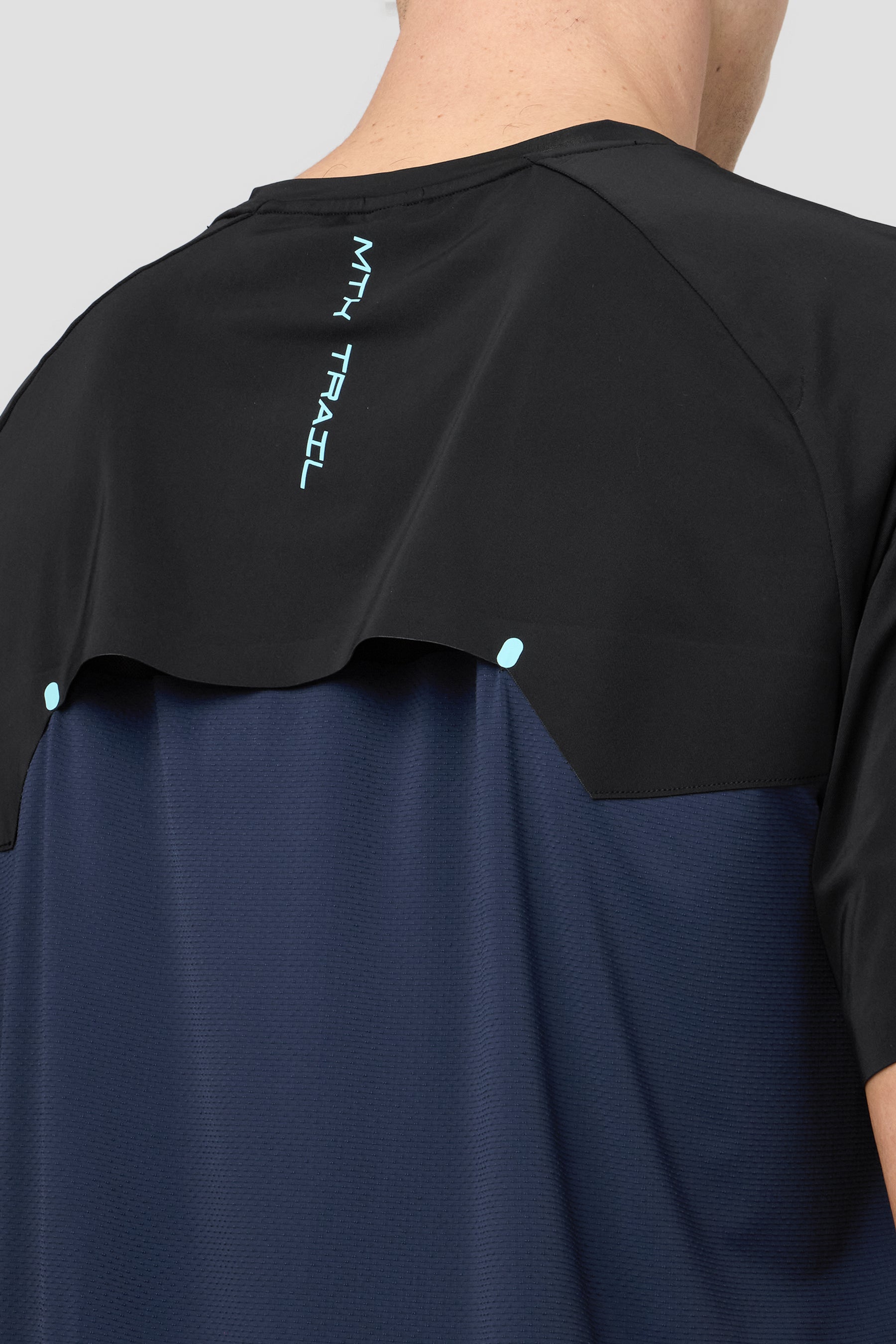 MTX Trail Traction T-Shirt - Black/Midnight Blue