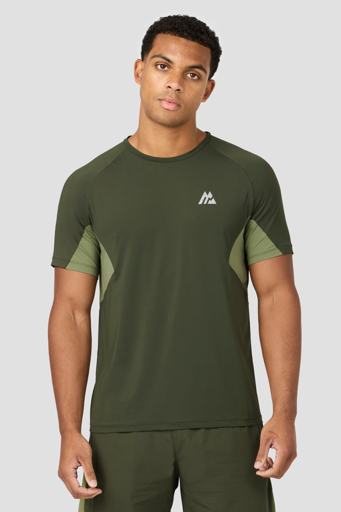 Camiseta Endurance - Olmo/Huerto/Cal Eléctrica Homem