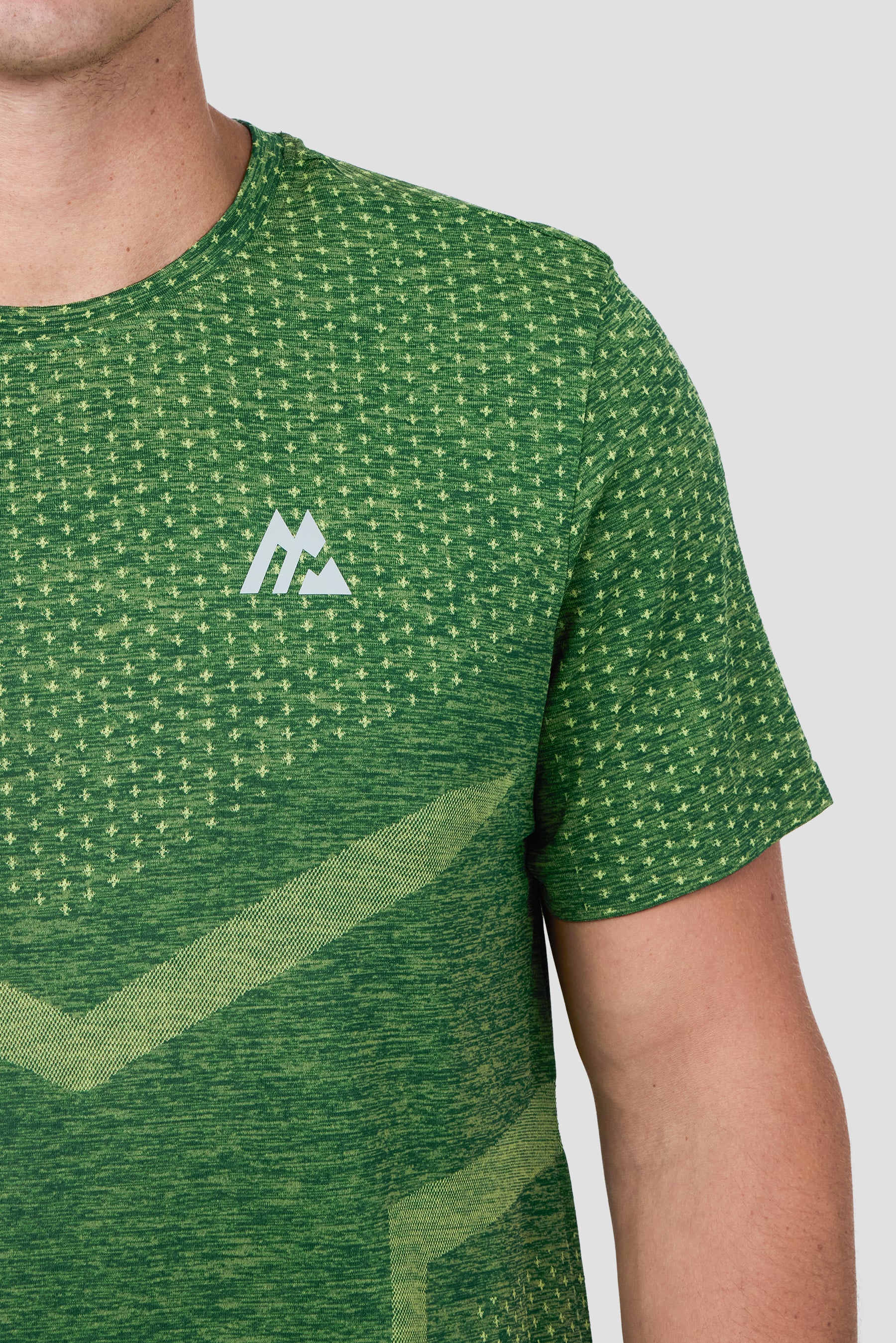 Vault Seamless T-Shirt - Evergreen/Applpe