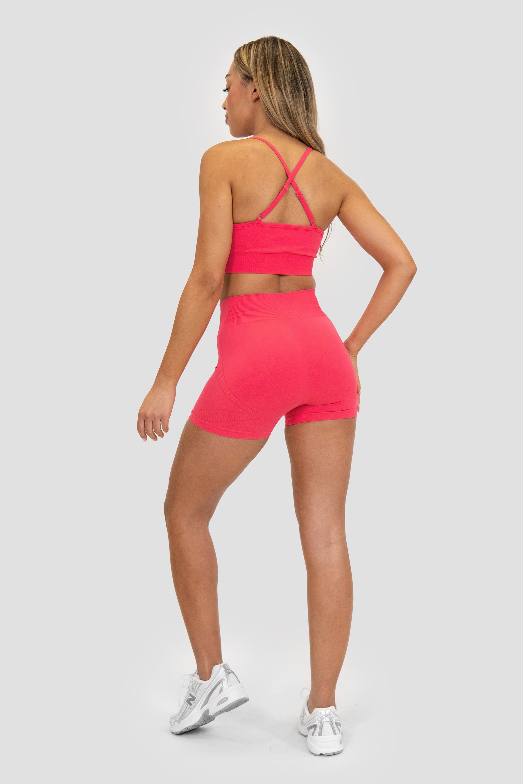 Evolve Seamless Booty Short - Strawberry Soda