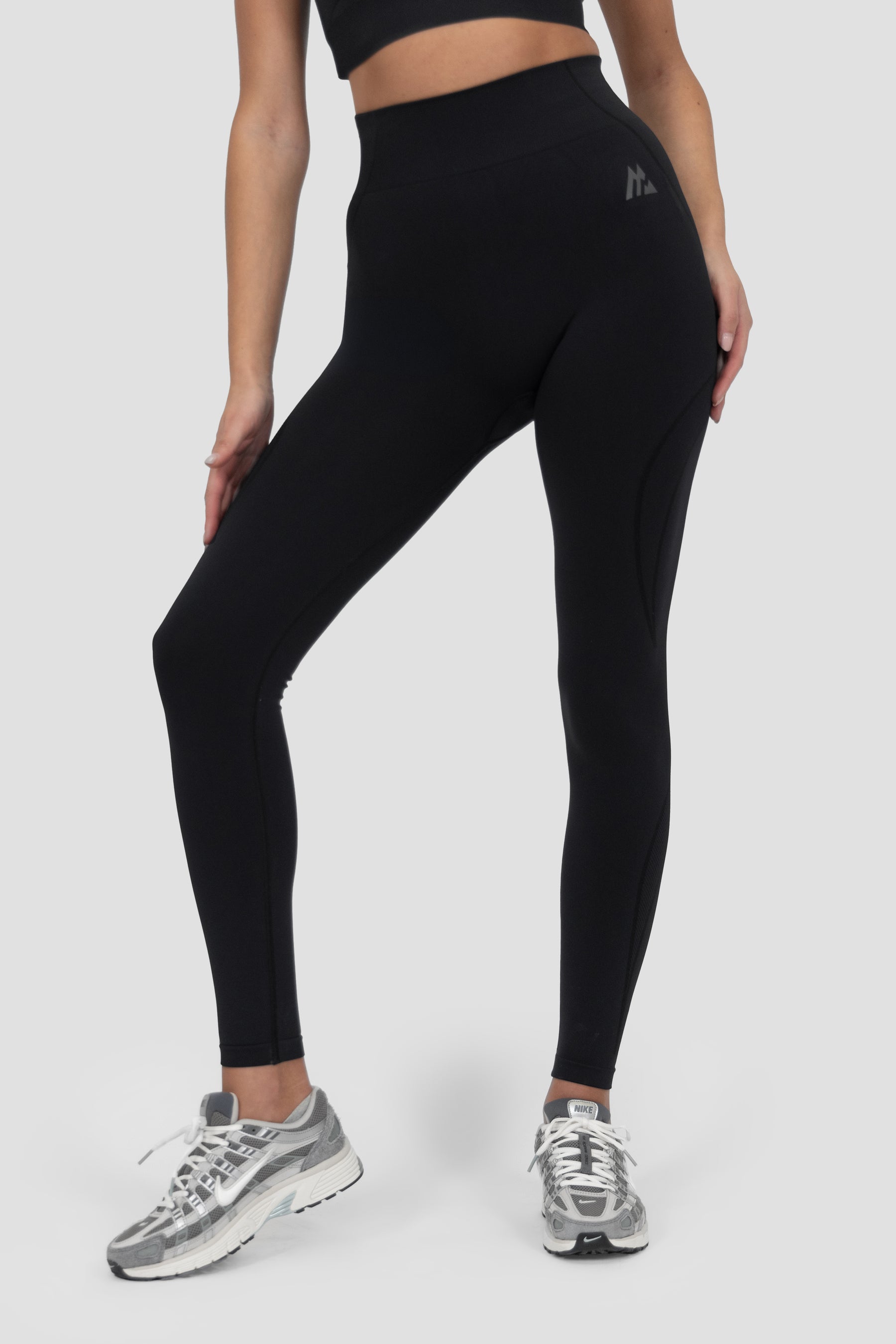 Evolve Seamless Legging - Black