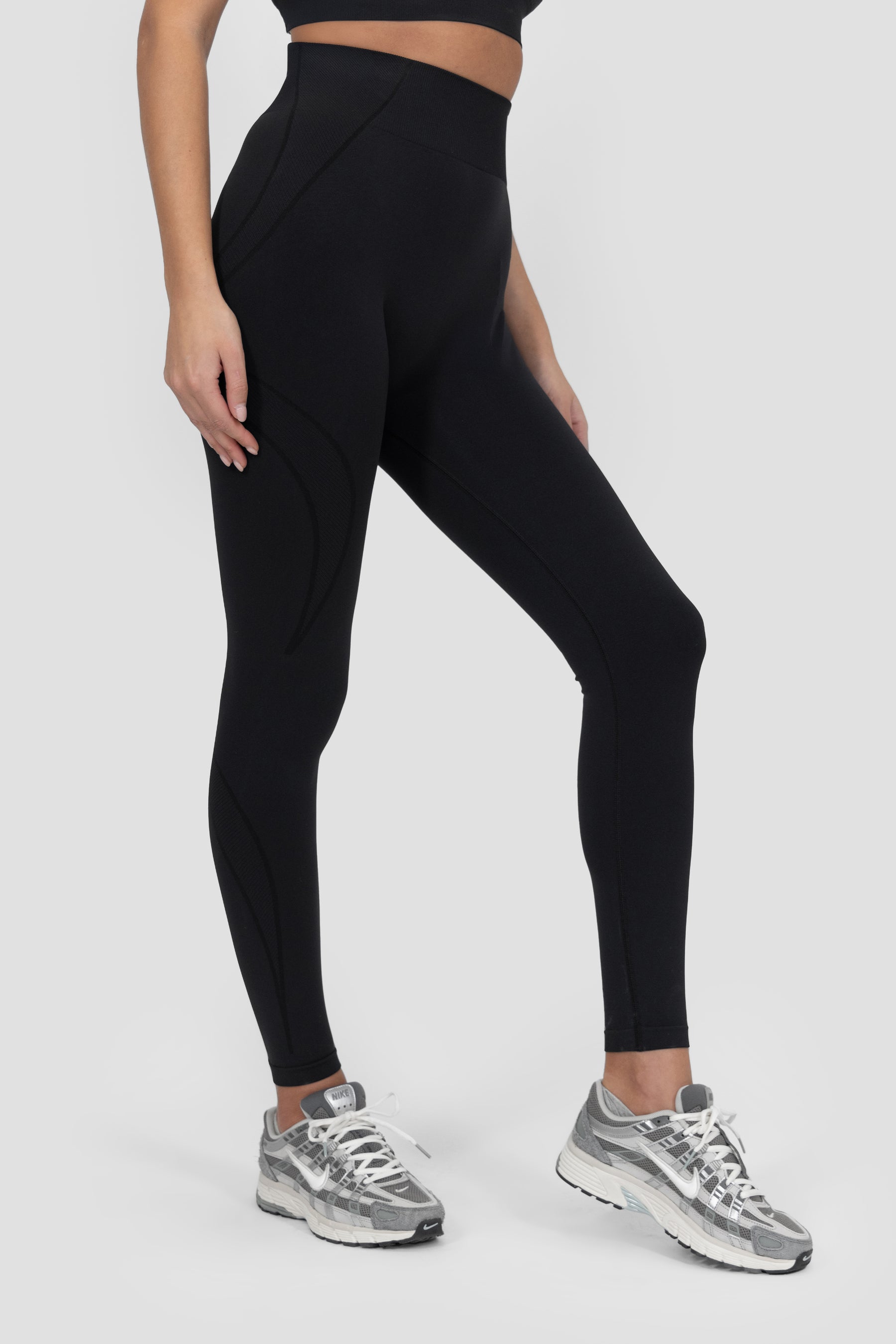 Evolve Seamless Legging - Black