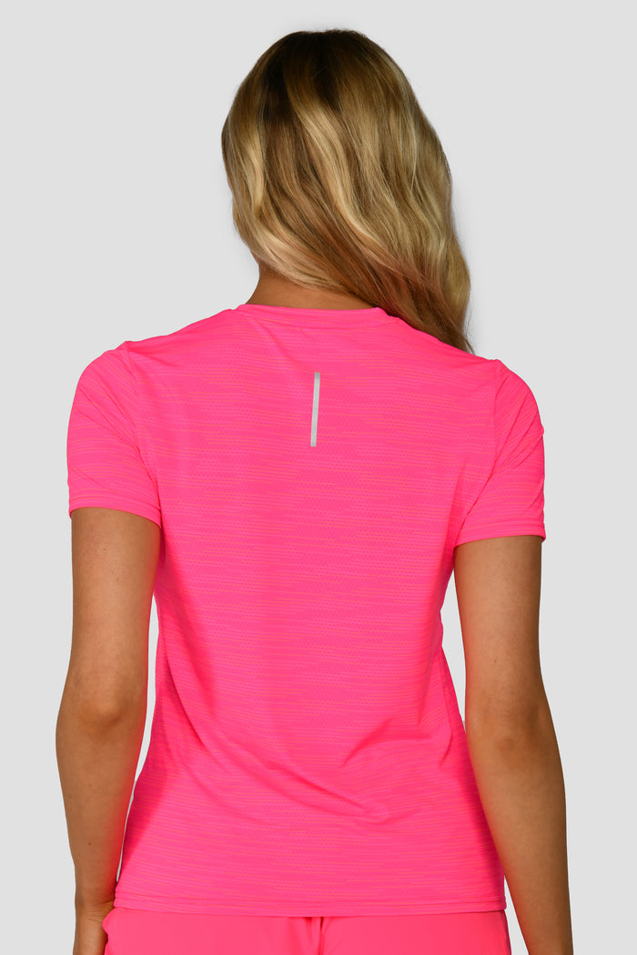 Women's Fly 2.0 T-Shirt - Neon Pink