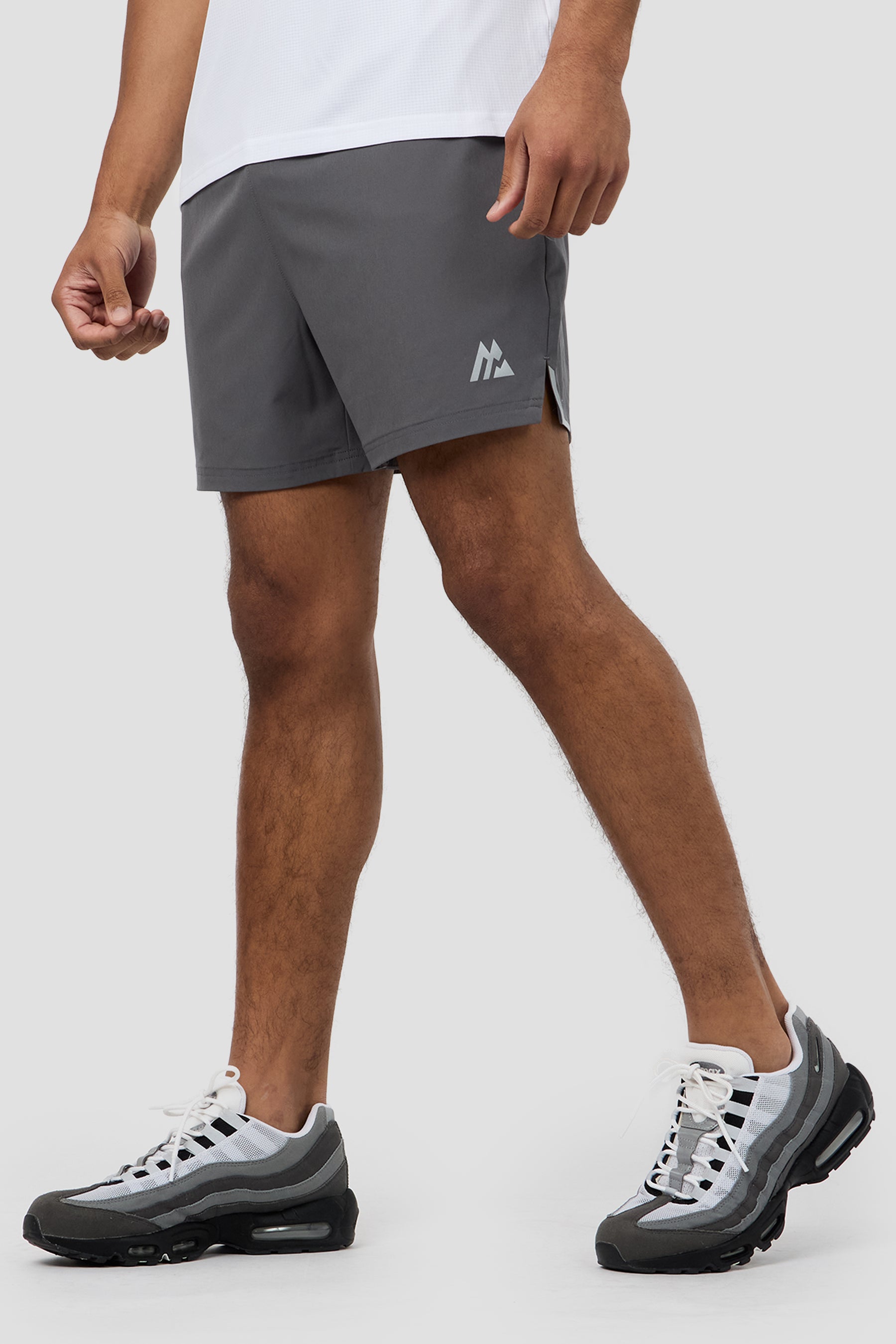 Fly 5 Inch Short - Cement Grey