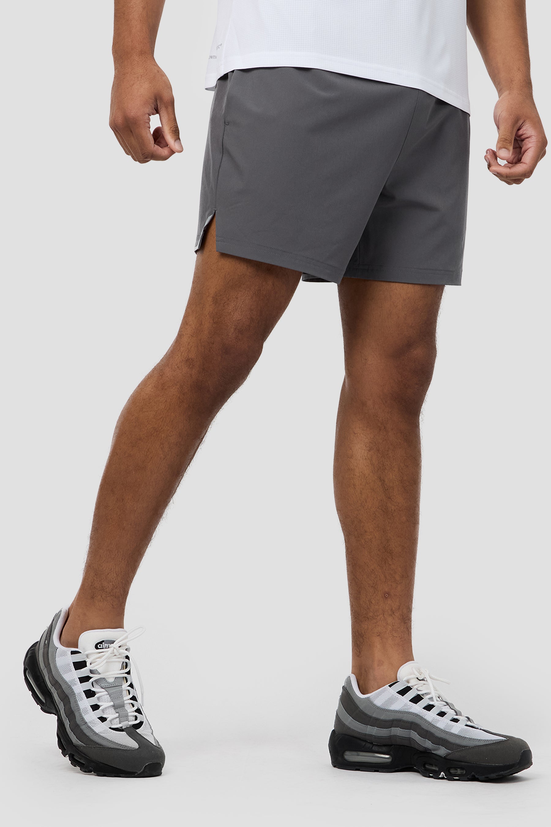 Fly 5 Inch Short - Cement Grey