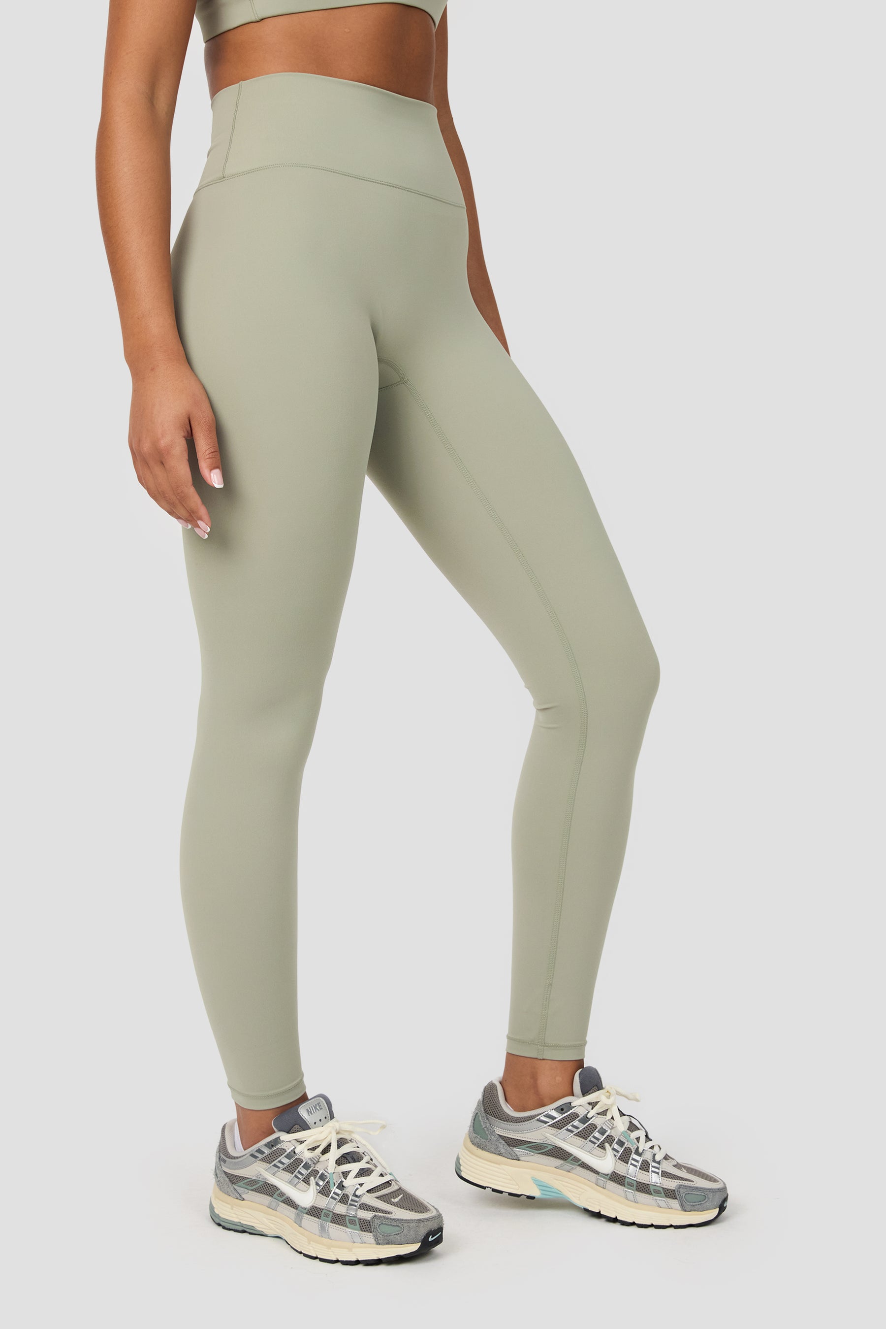 Form Legging - Herb