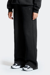 Form Wide Leg Jogger - Black