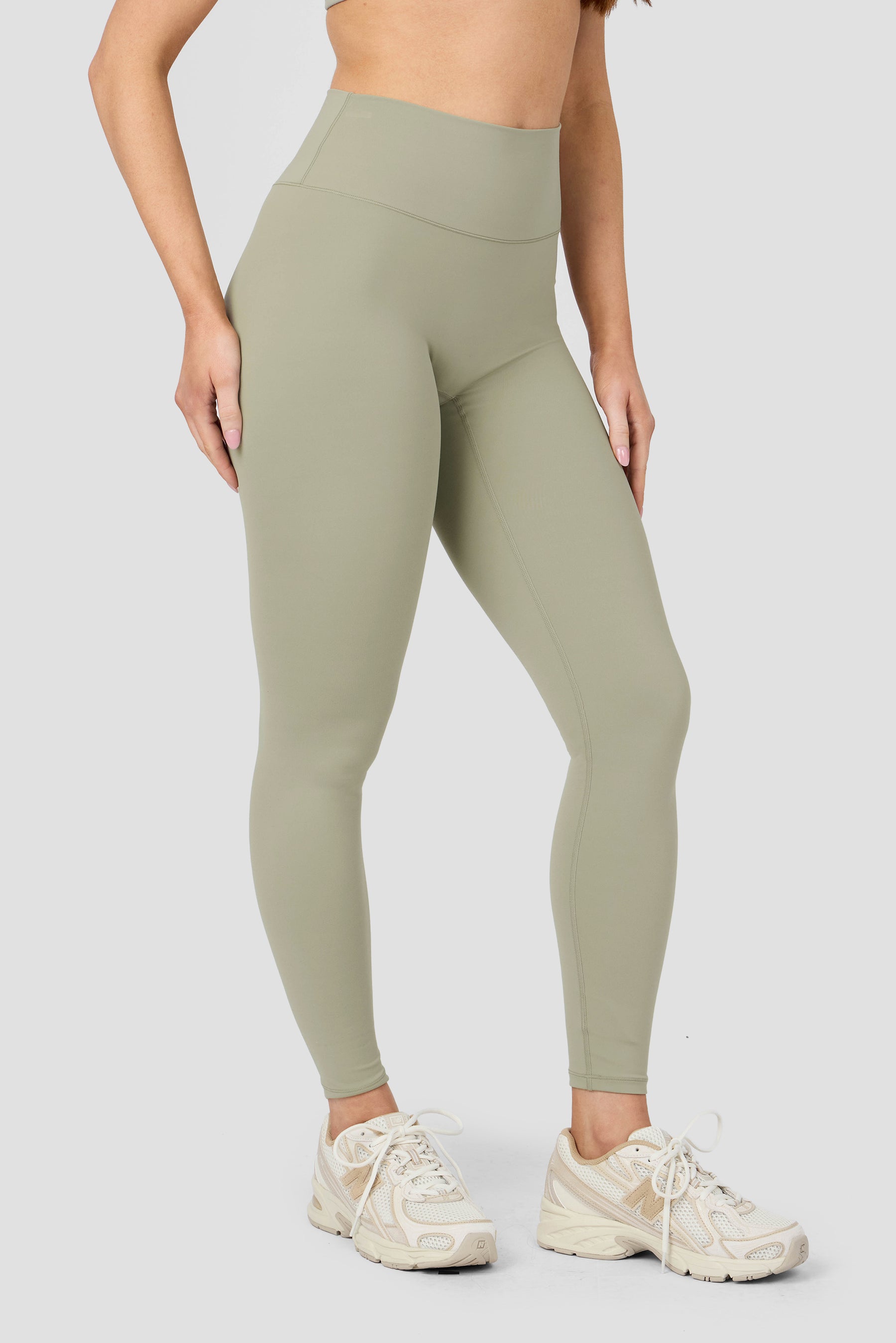 Form Legging - Herb