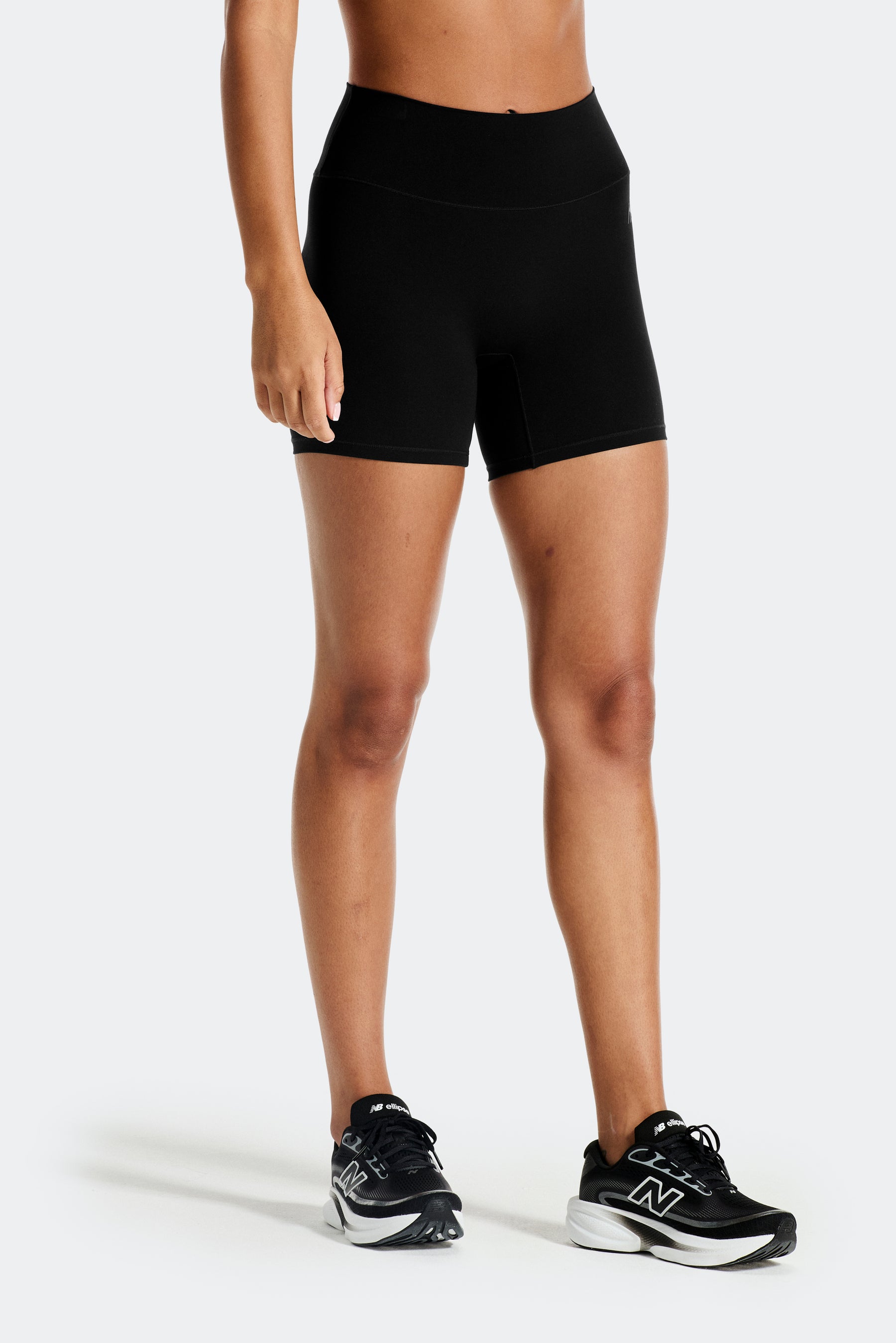 Form Booty Short - Black