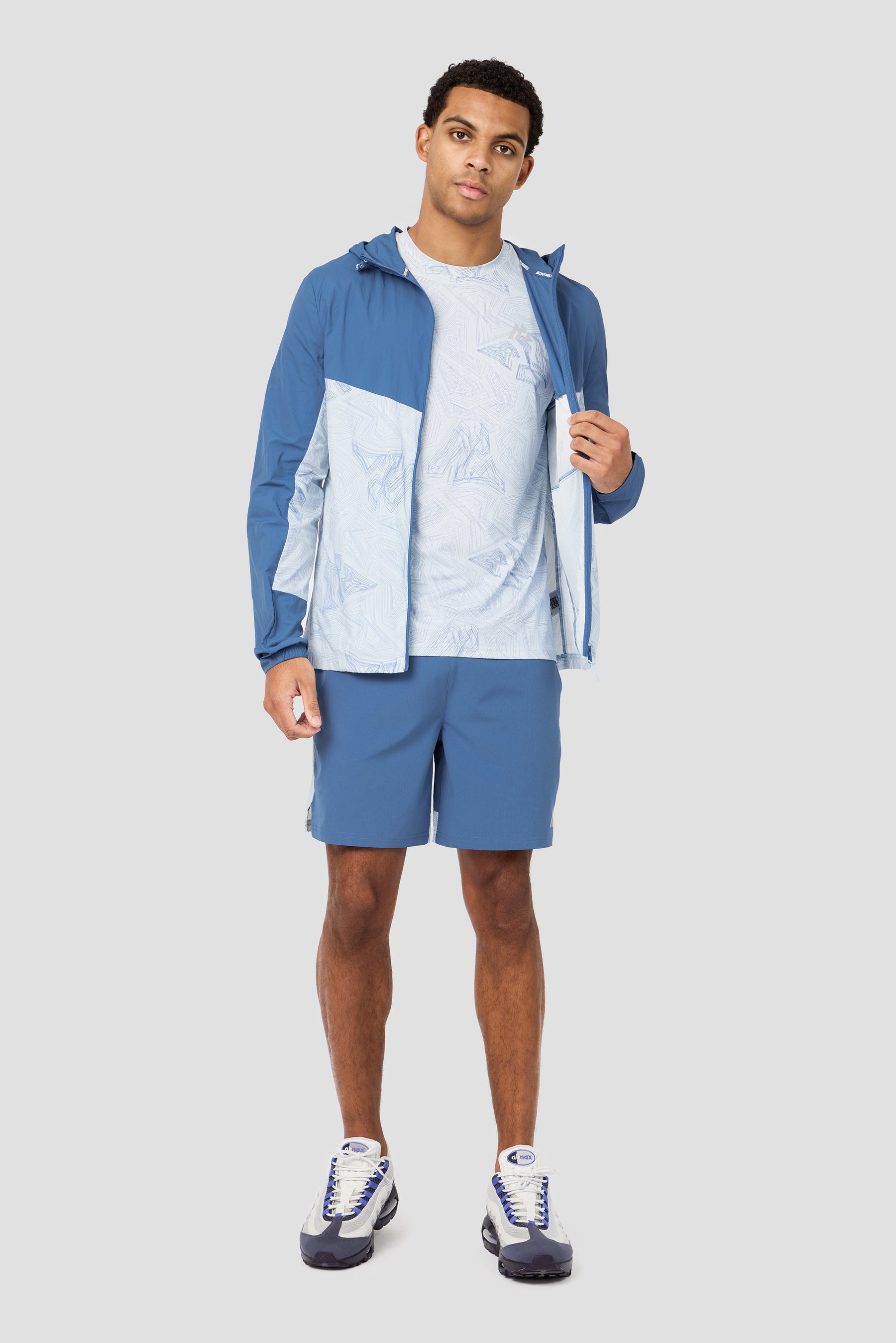Geo M Print T-Shirt - Summer Mist/Charcoal Blue