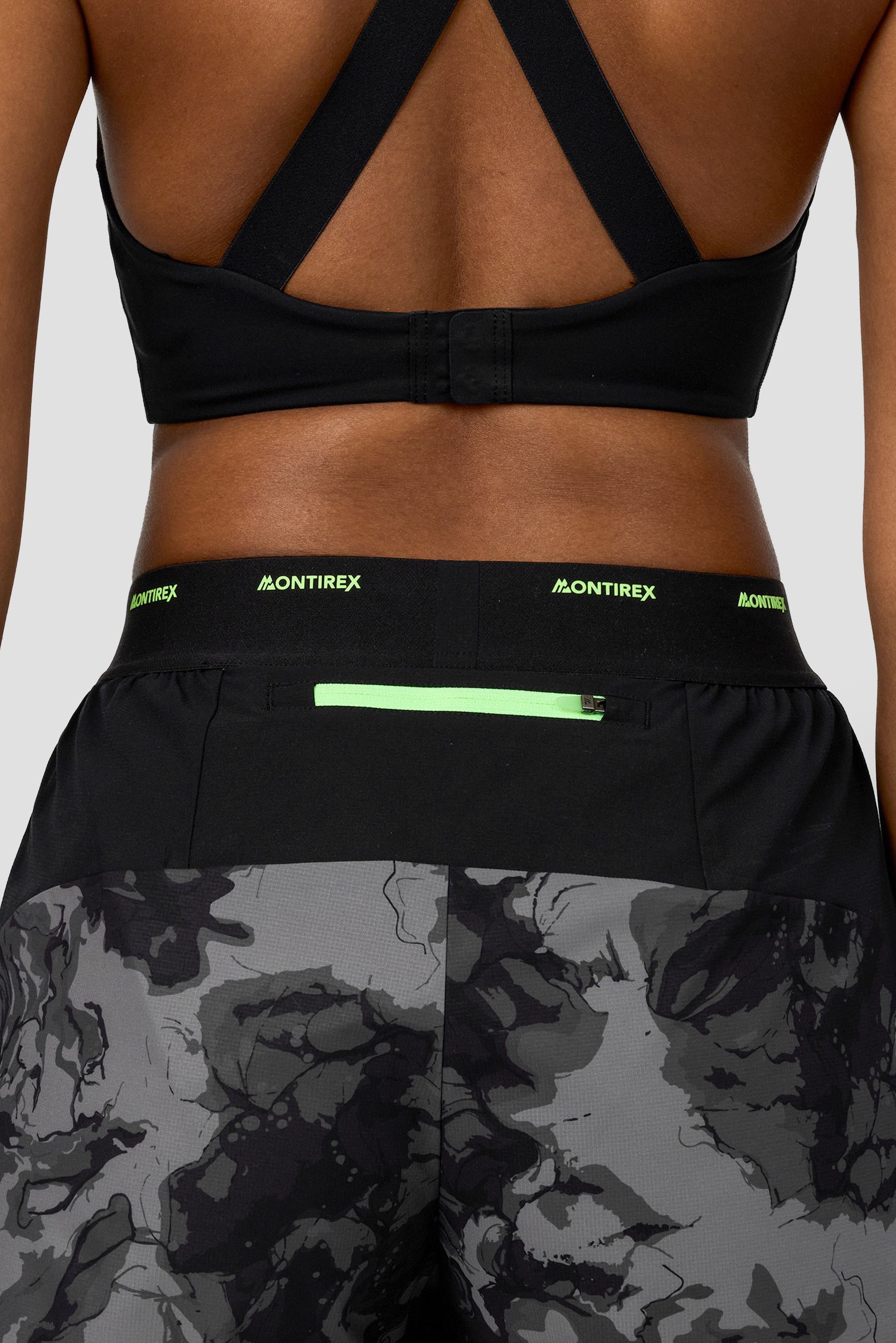 Fusion Print Short - Black/Winter Sky