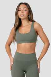 Form Sports Bra - Dark Olive
