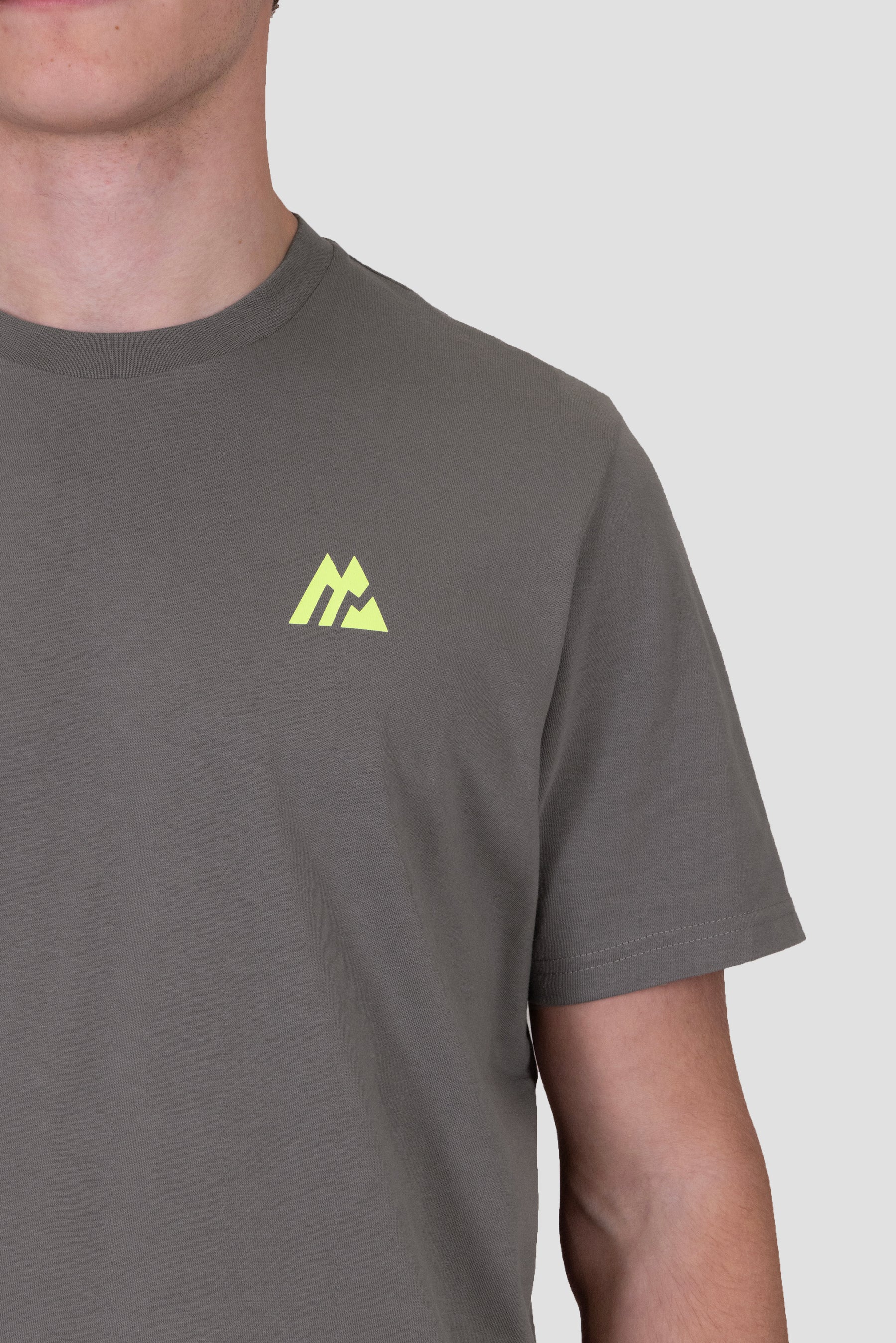 Atlas T-Shirt - Cement Grey