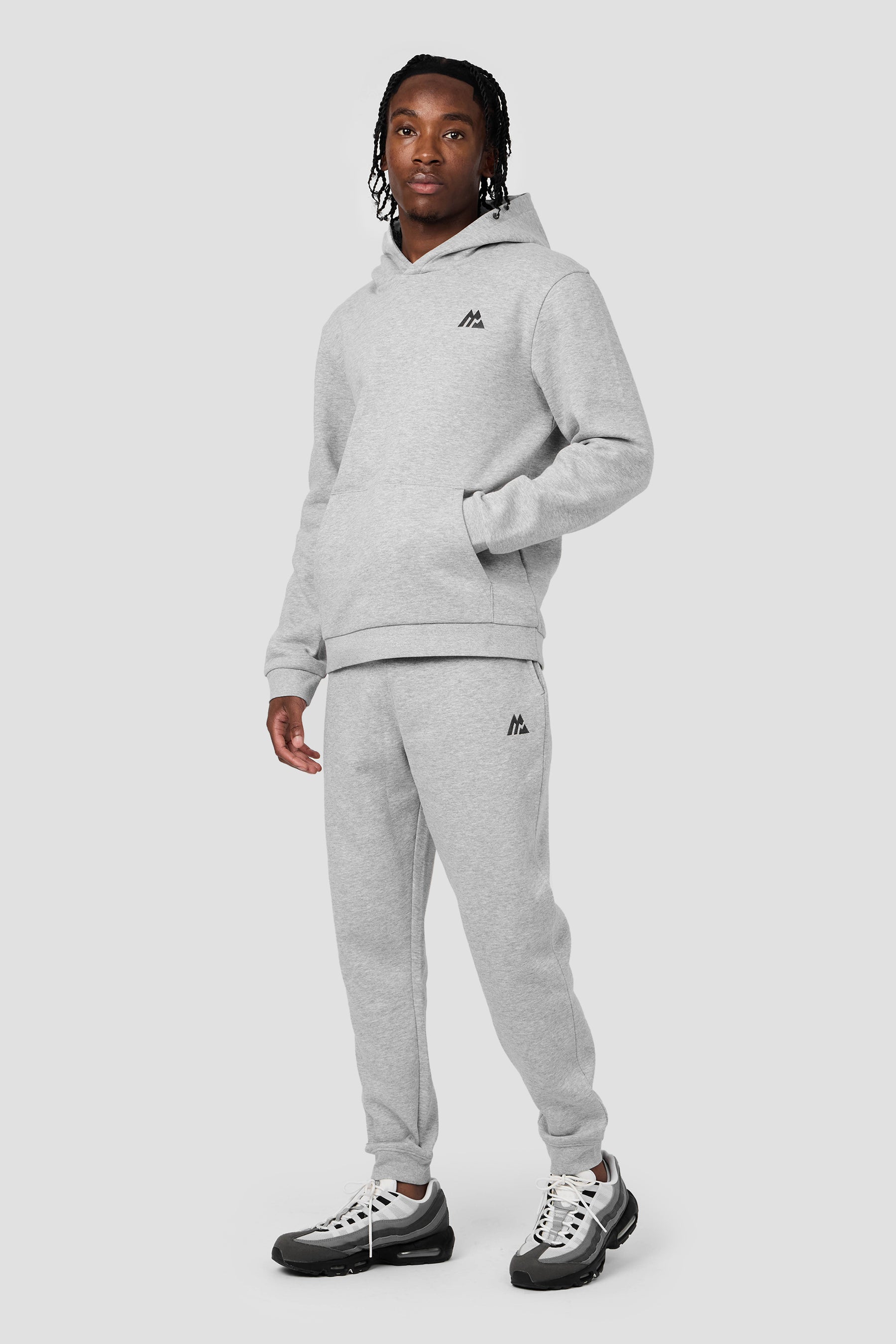 Essential Jogger - Cement Grey